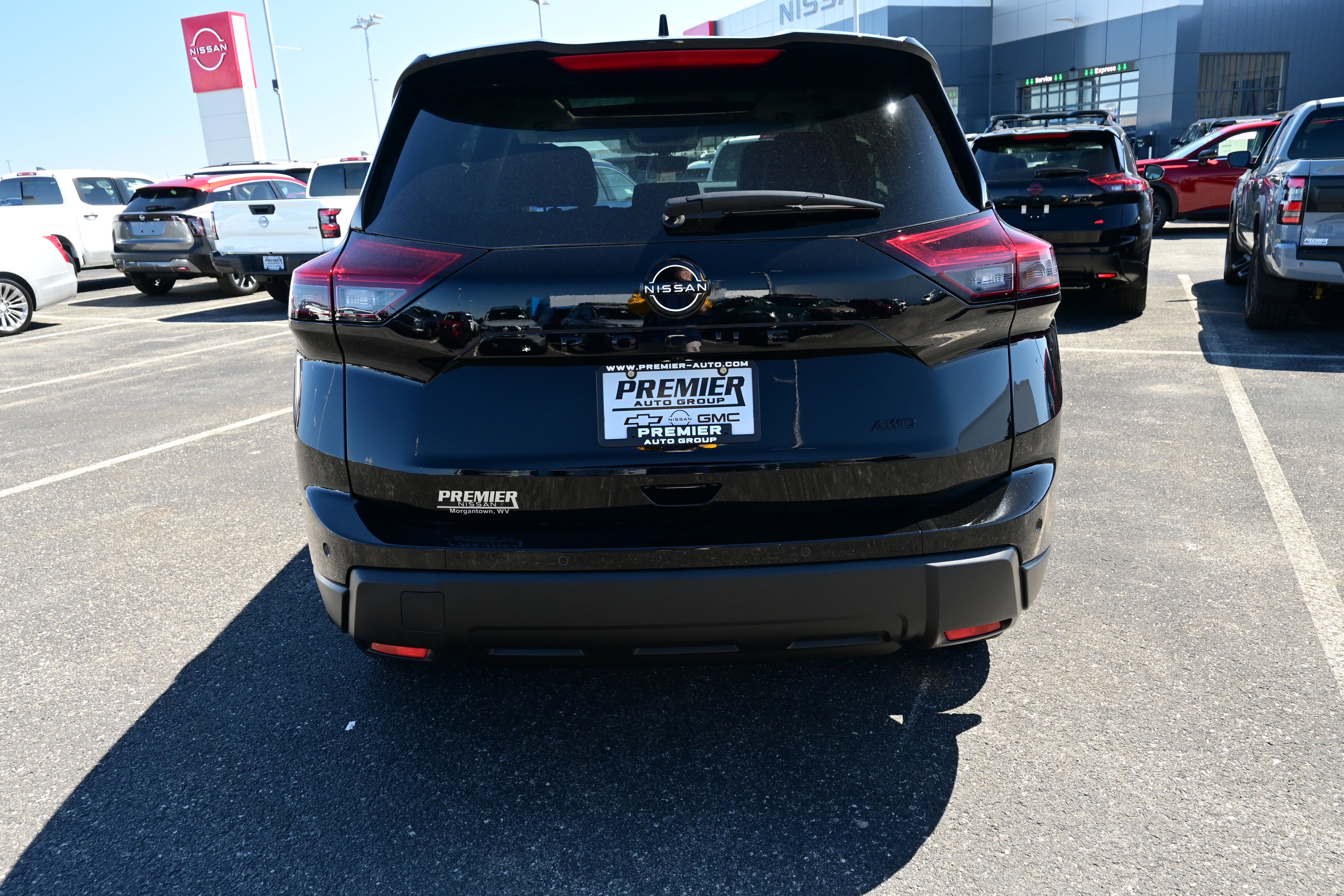 2026 Nissan Rogue Dark Armor™