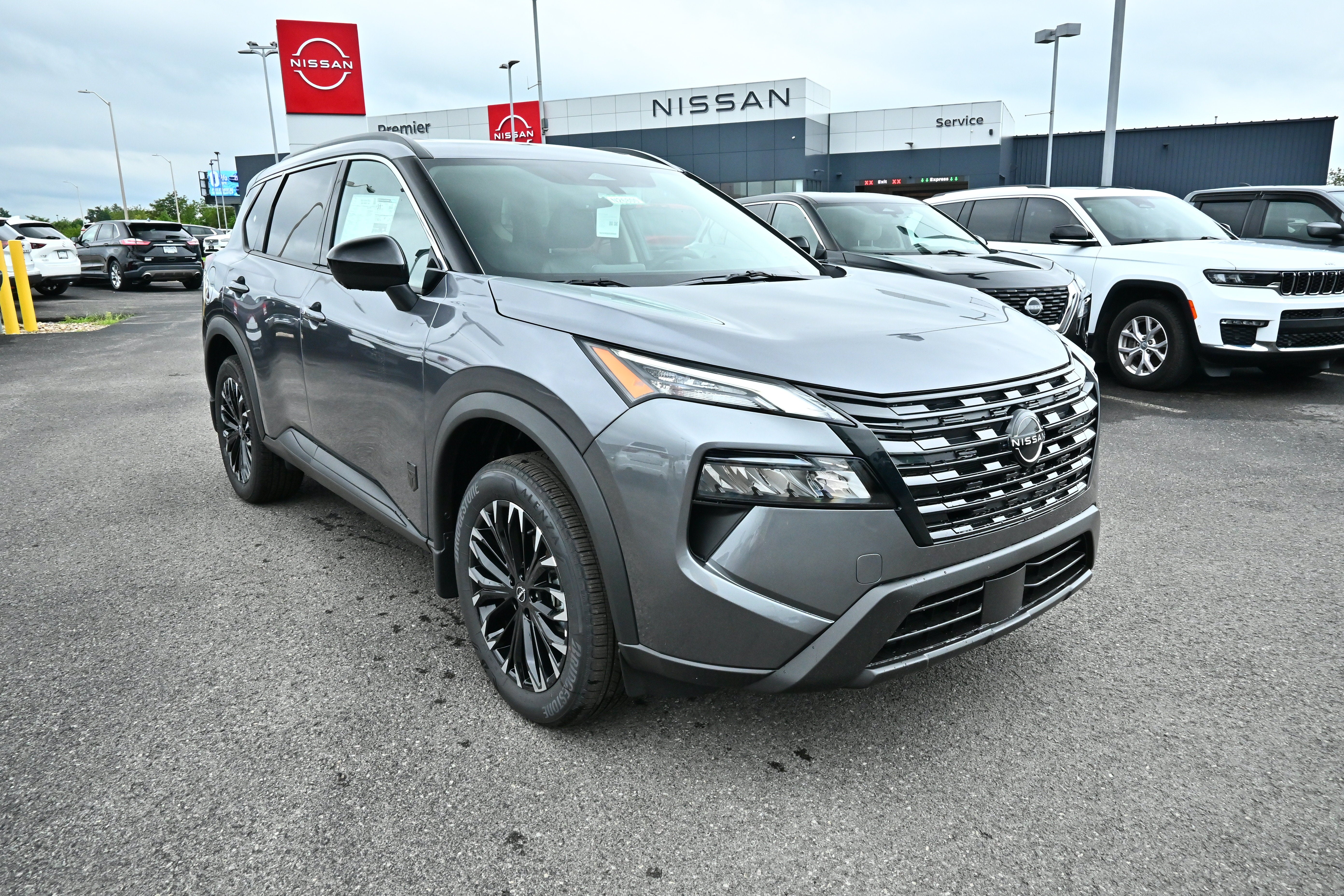 2026 Nissan Rogue Dark Armor™