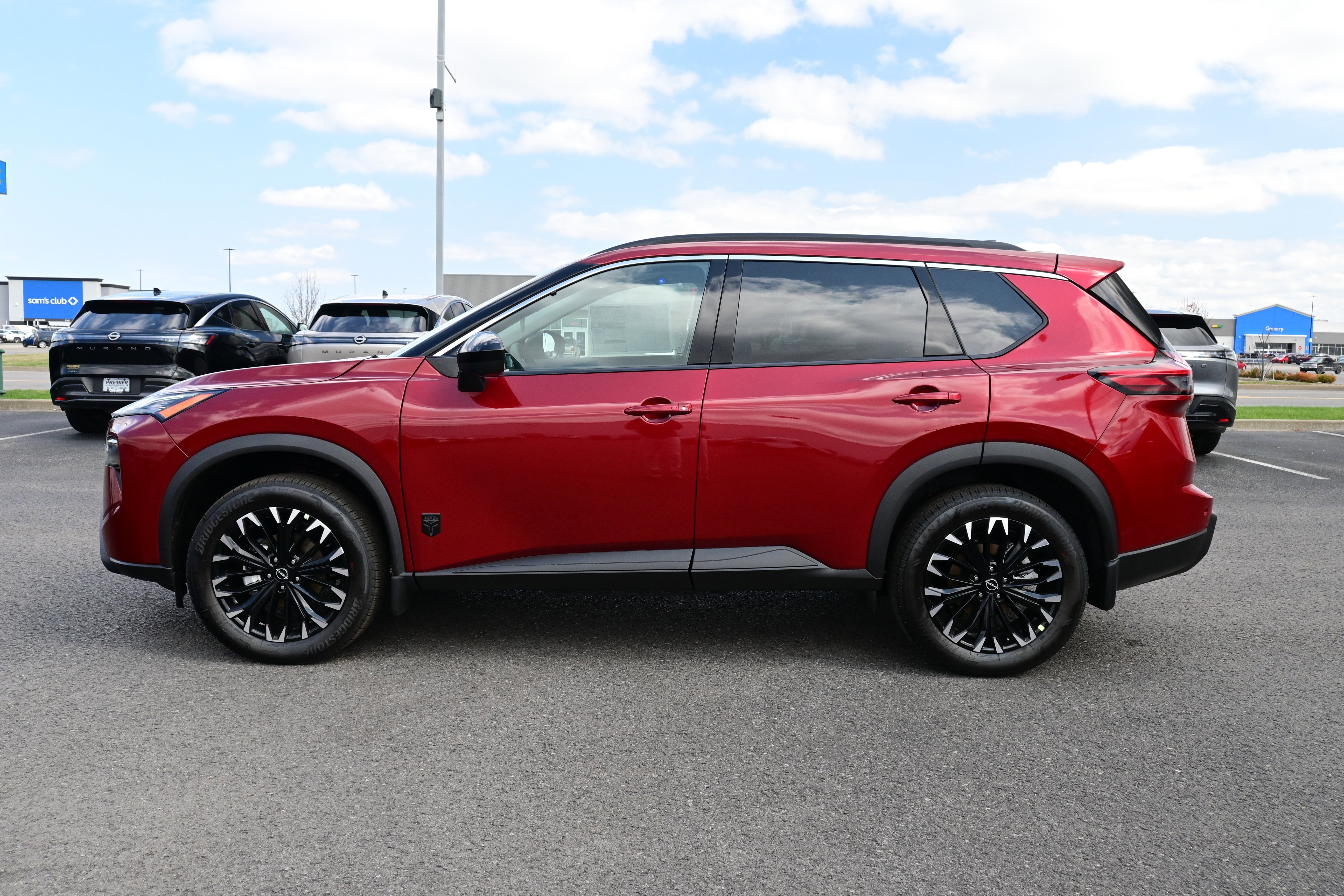 2026 Nissan Rogue Dark Armor™