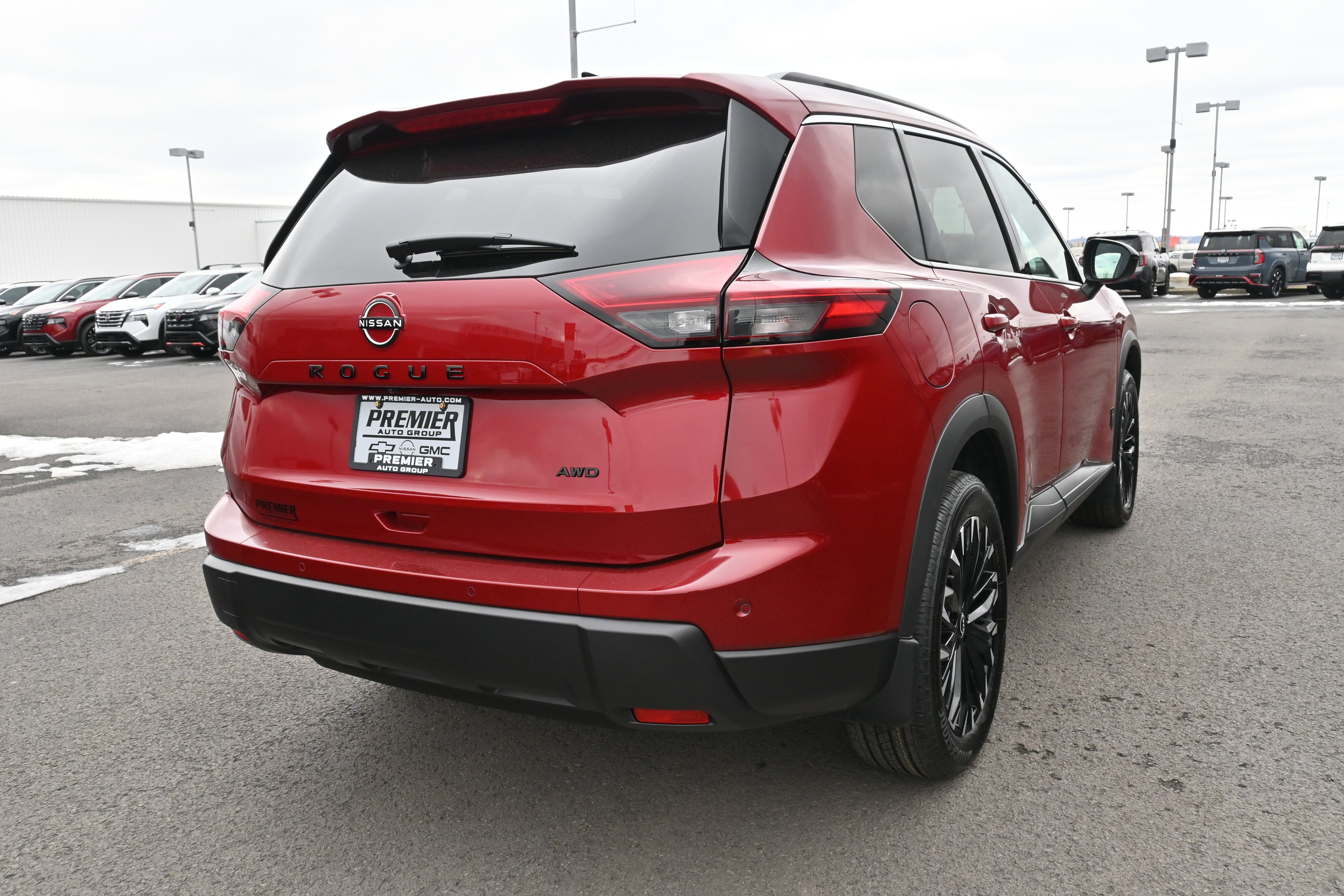 2026 Nissan Rogue Dark Armor™