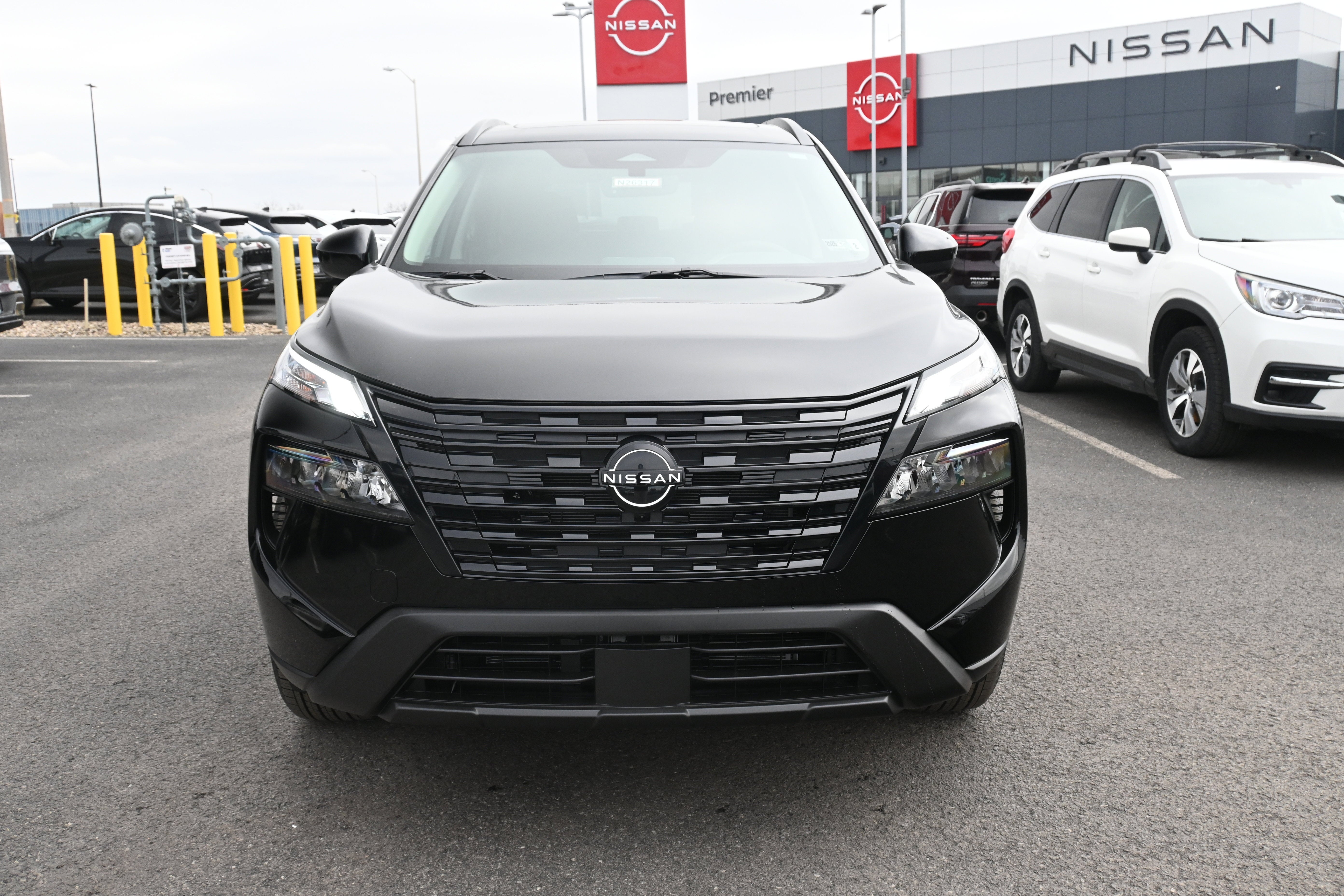 2026 Nissan Rogue Dark Armor™