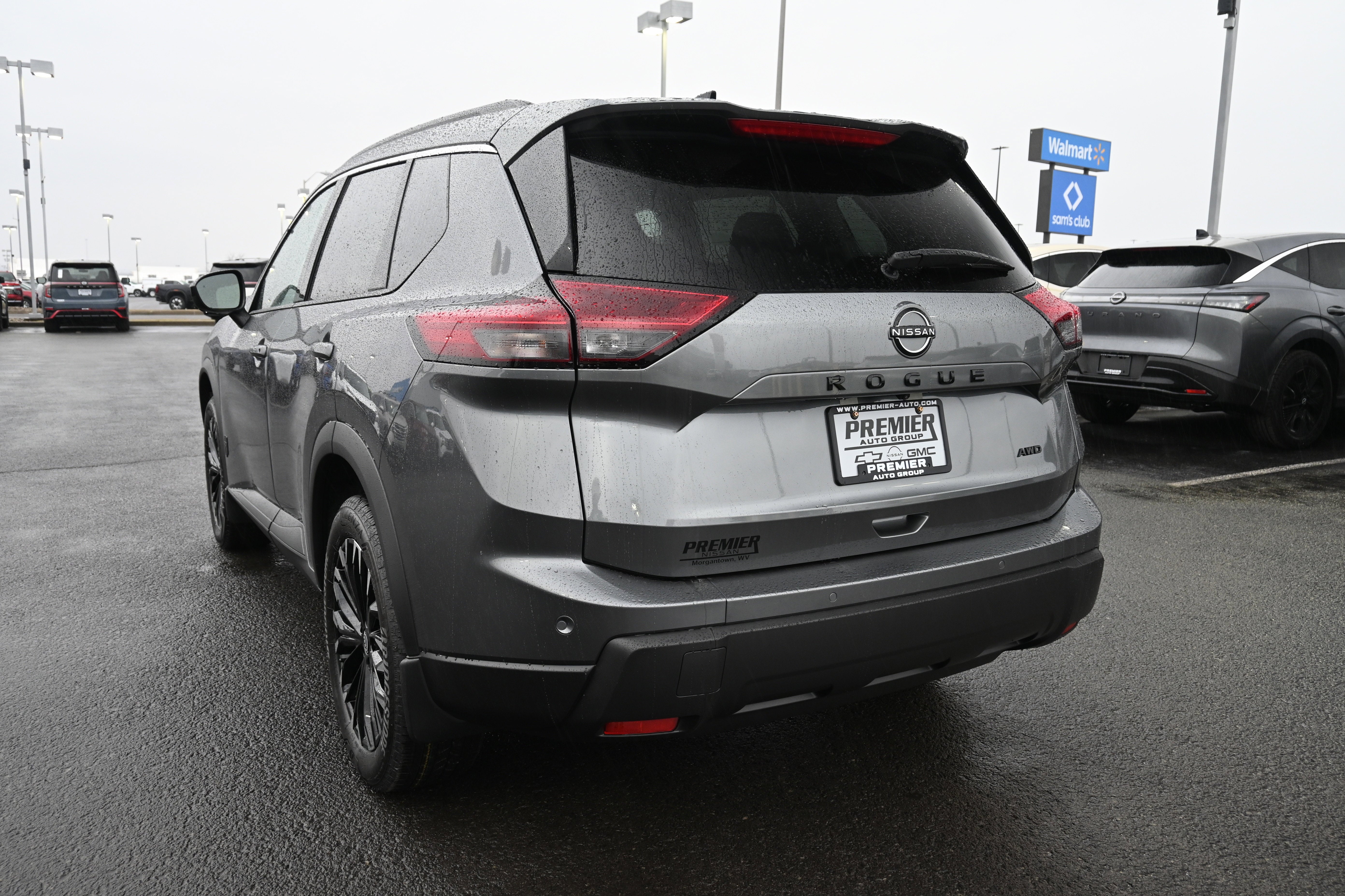 2026 Nissan Rogue Dark Armor™