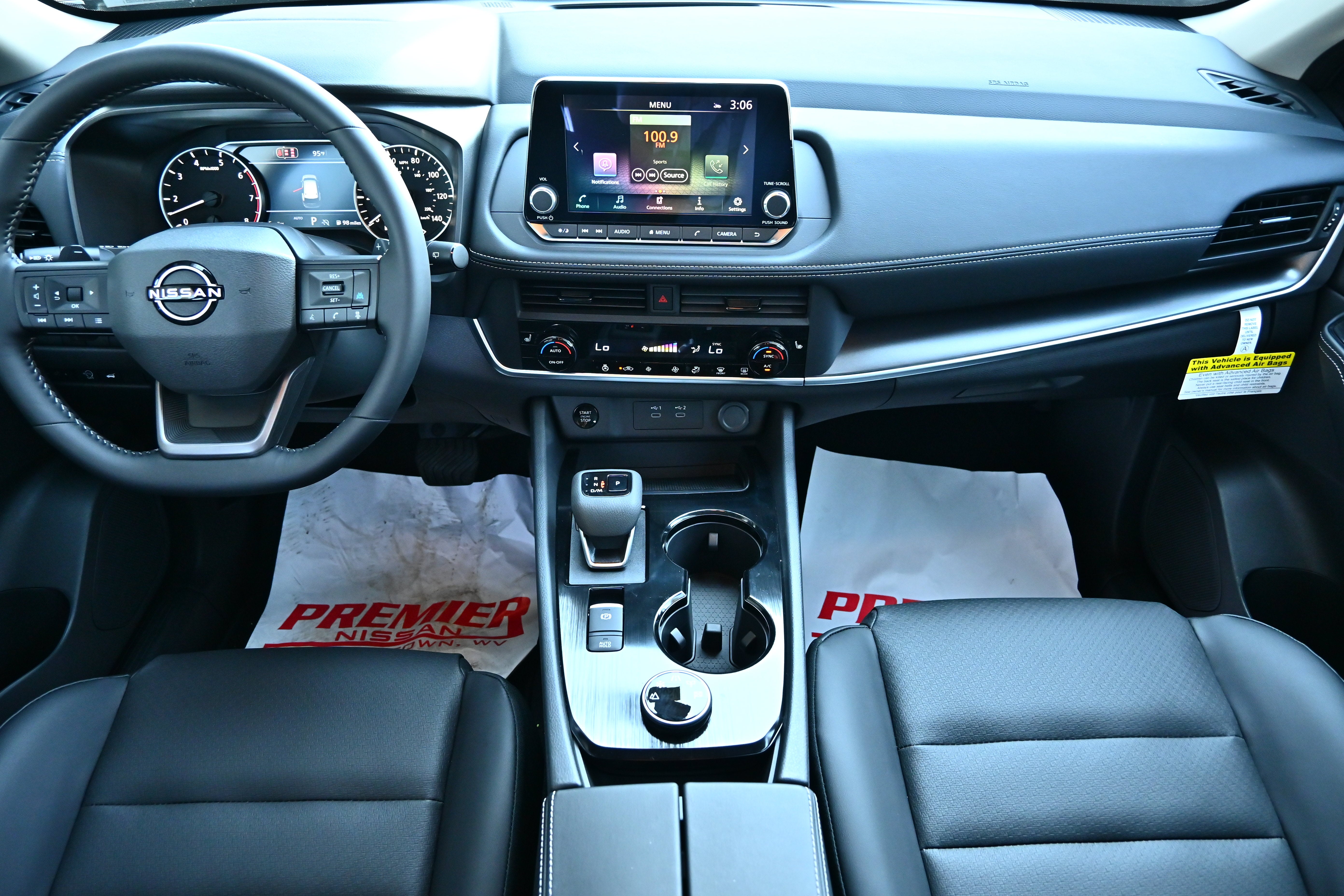 2026 Nissan Rogue Dark Armor™