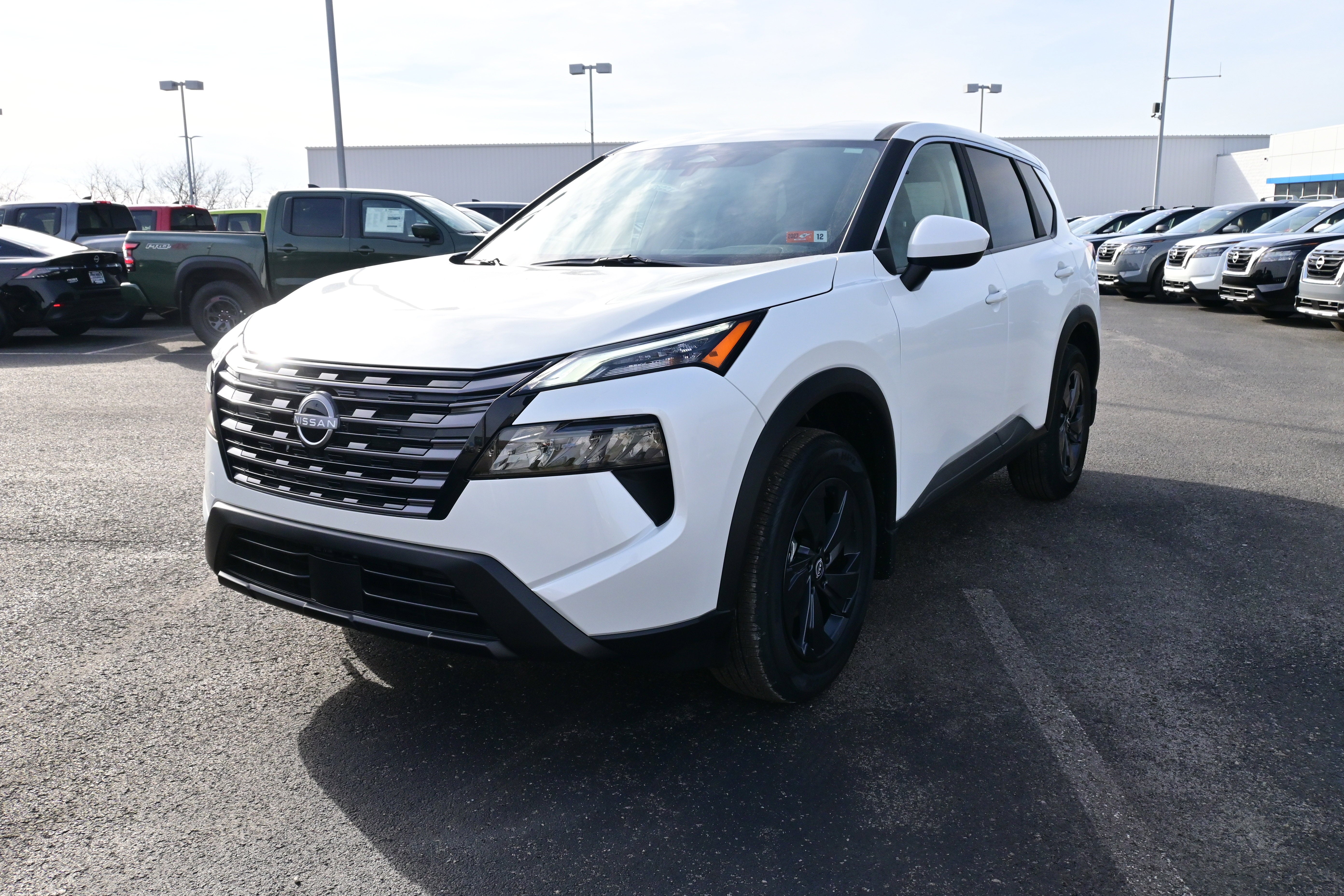 2026 Nissan Rogue SV