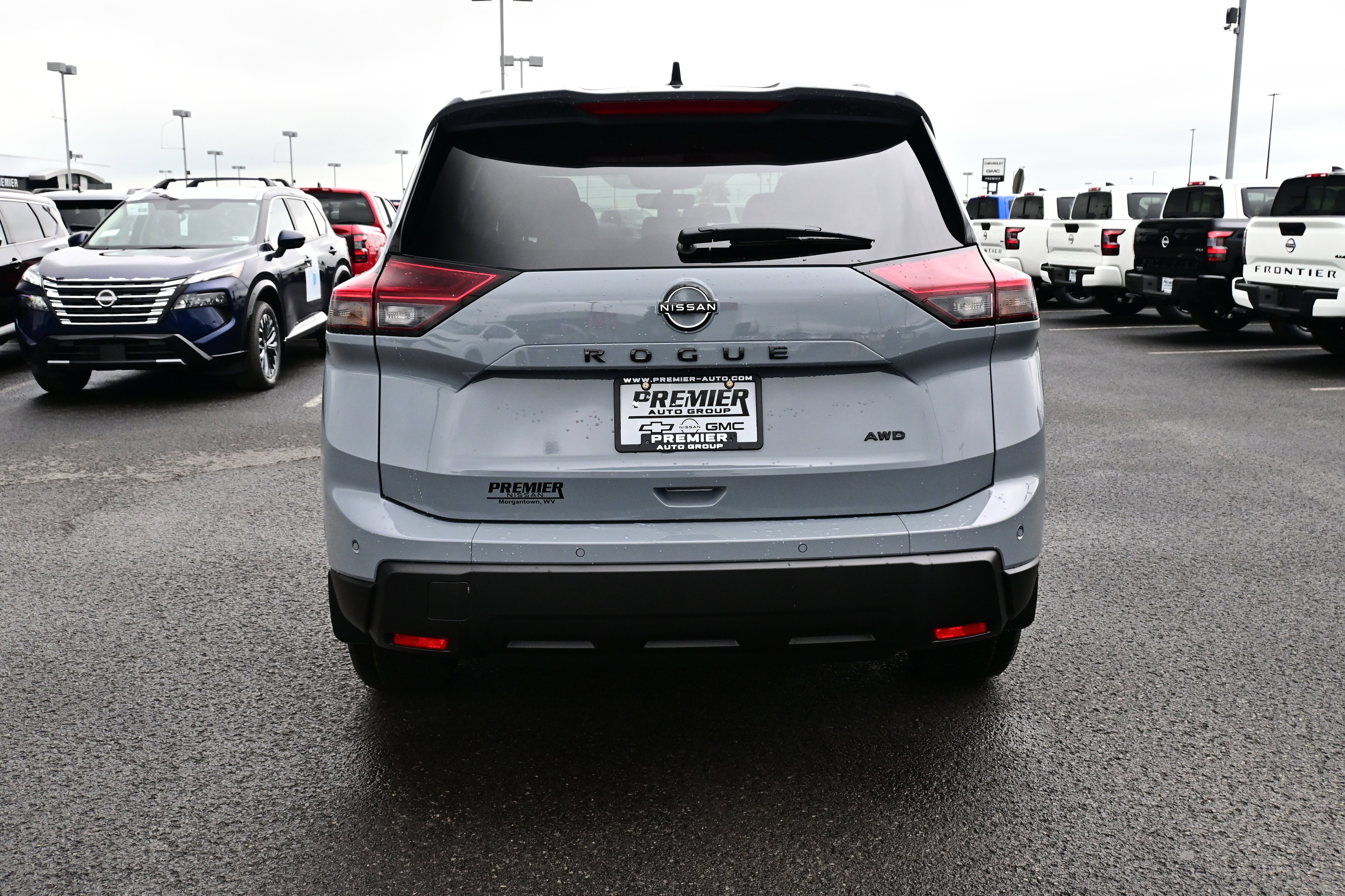 2026 Nissan Rogue Dark Armor™