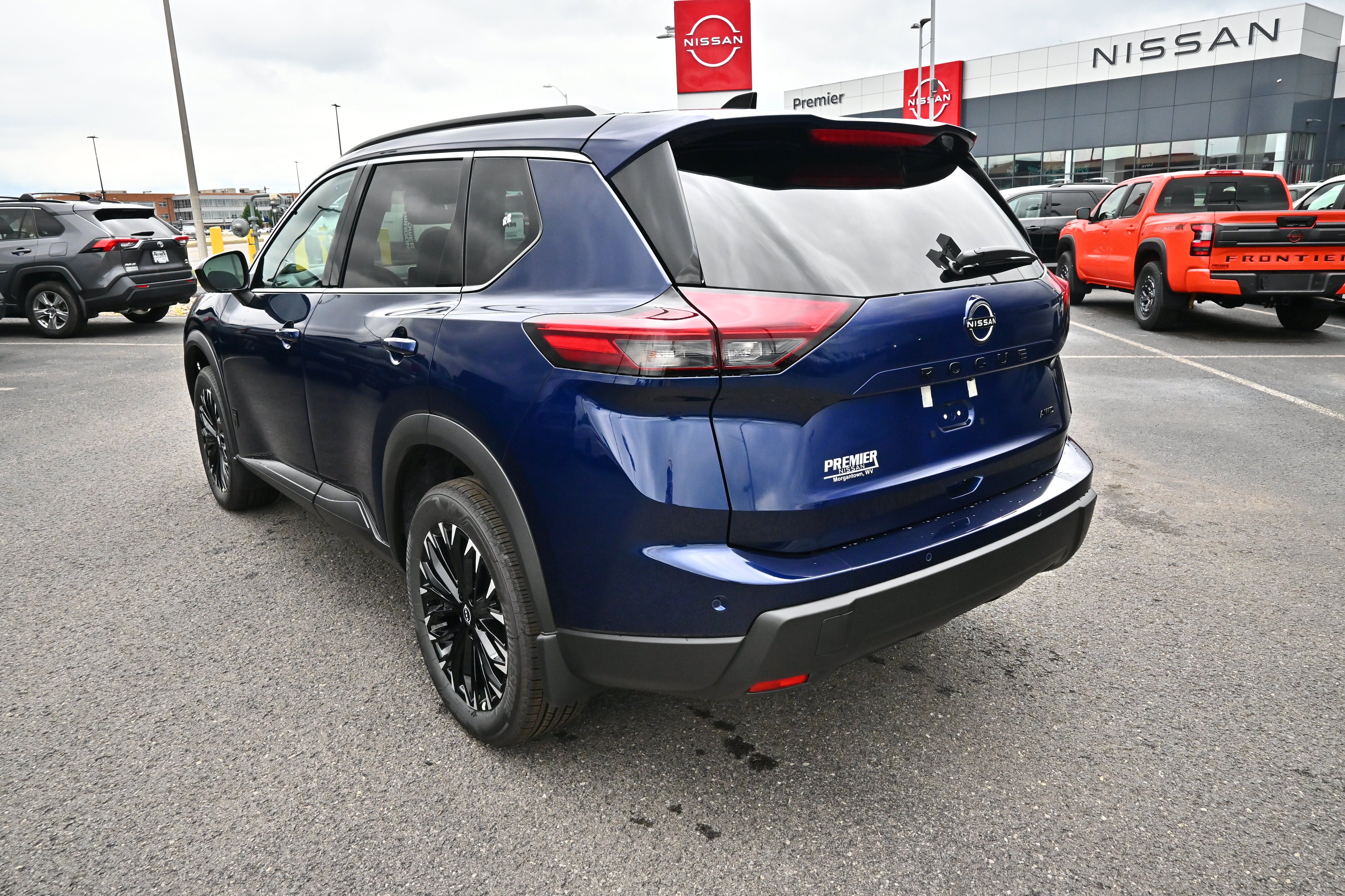2026 Nissan Rogue Dark Armor™