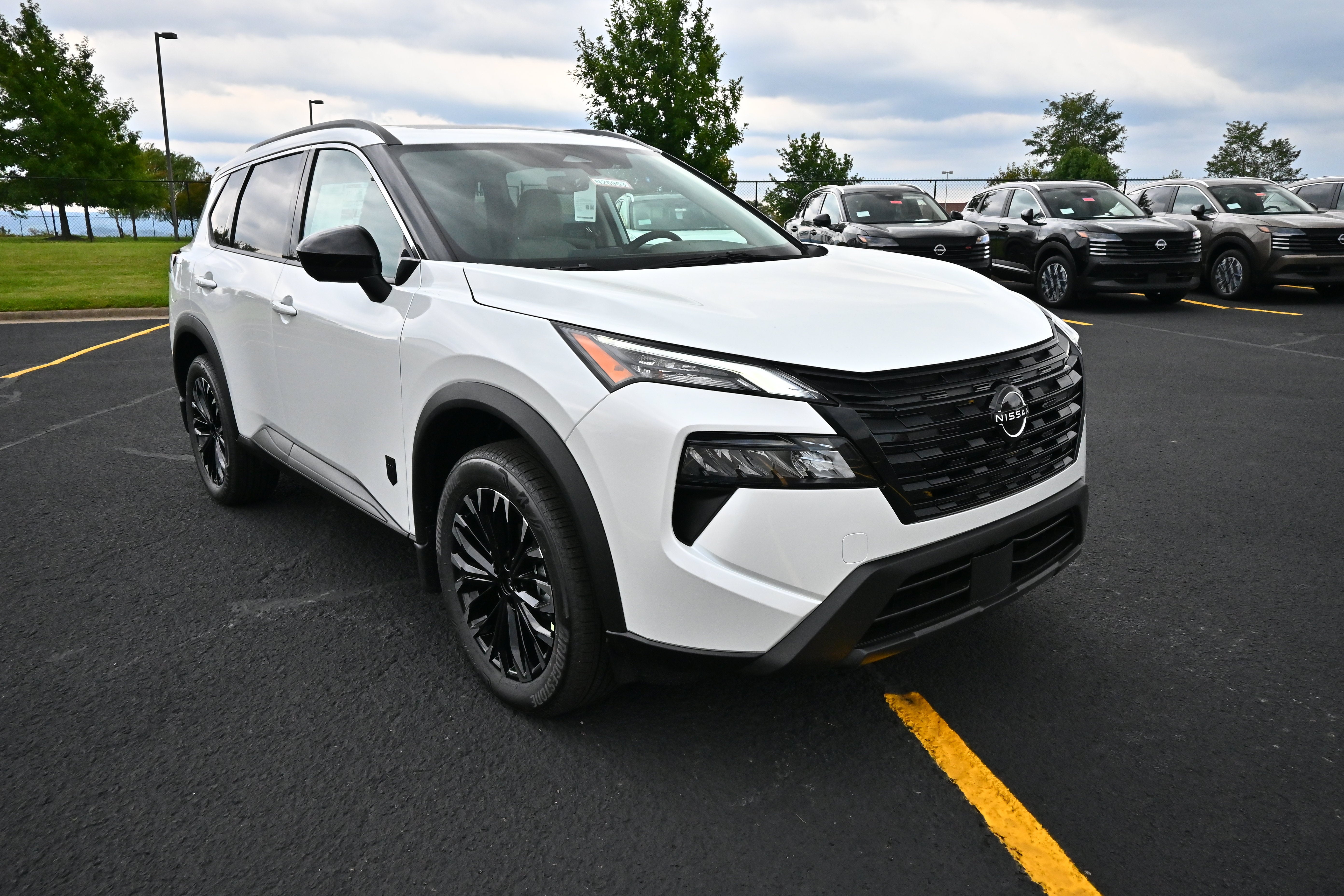 2026 Nissan Rogue Dark Armor™