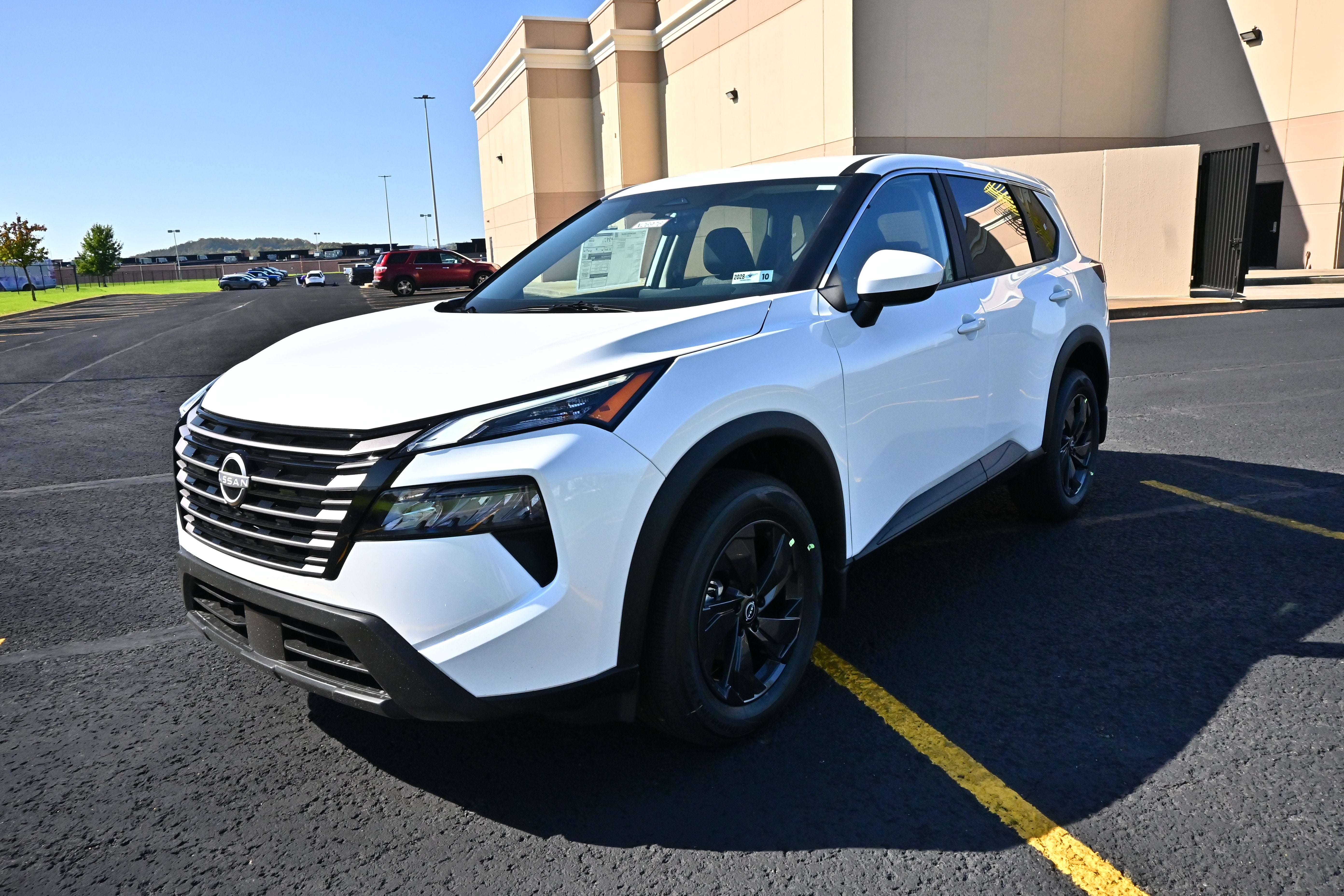 2026 Nissan Rogue SV