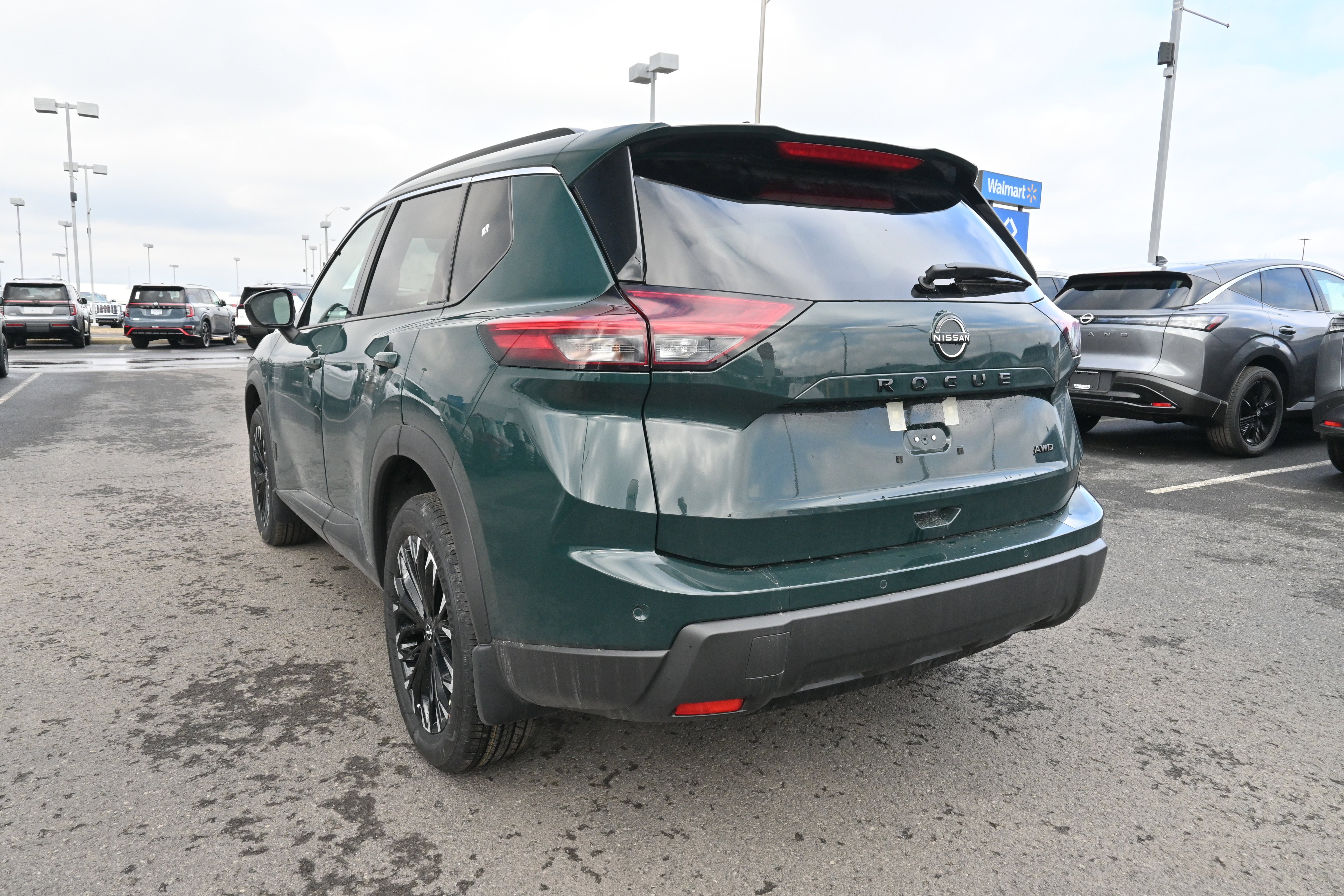 2026 Nissan Rogue Dark Armor™