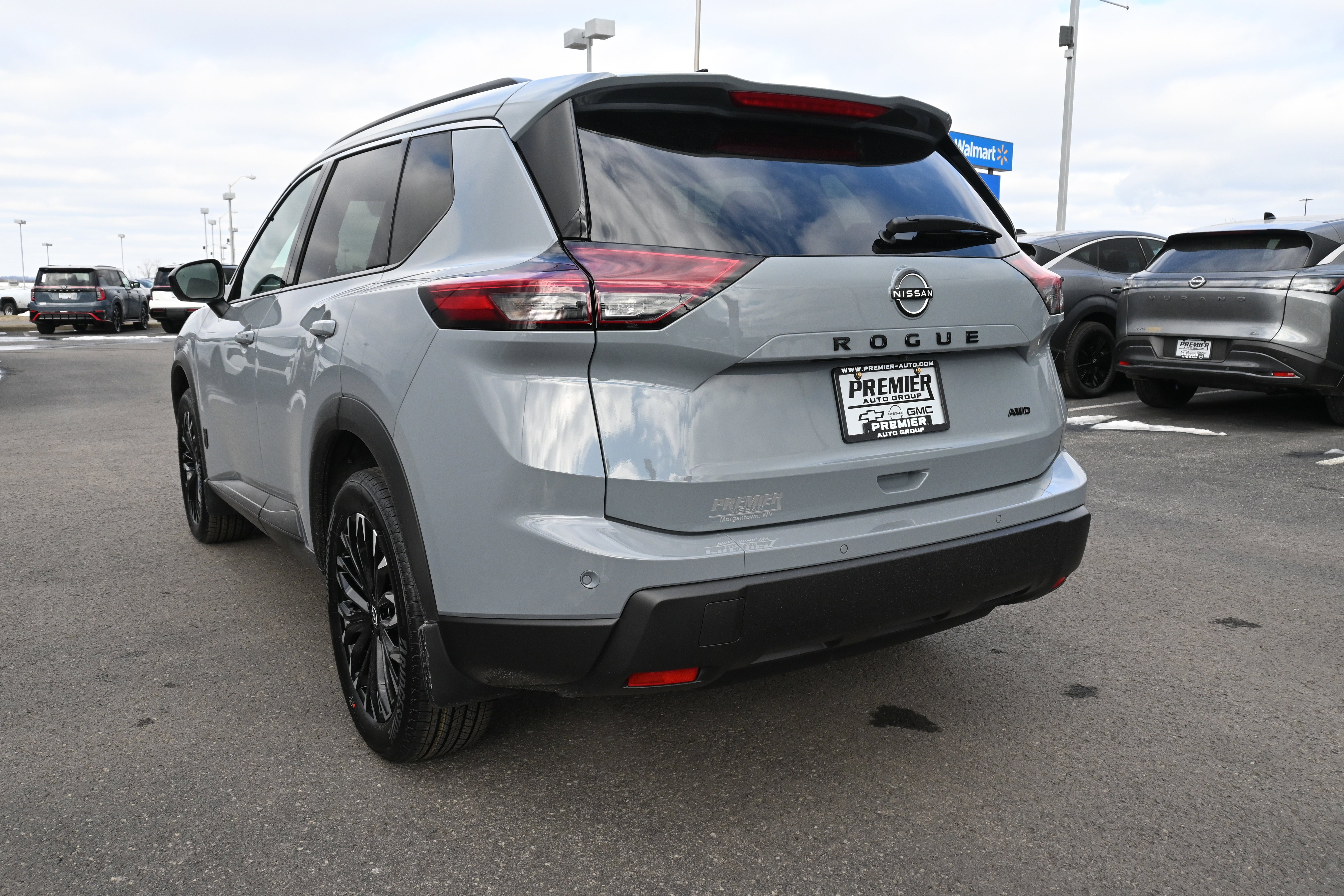 2026 Nissan Rogue Dark Armor