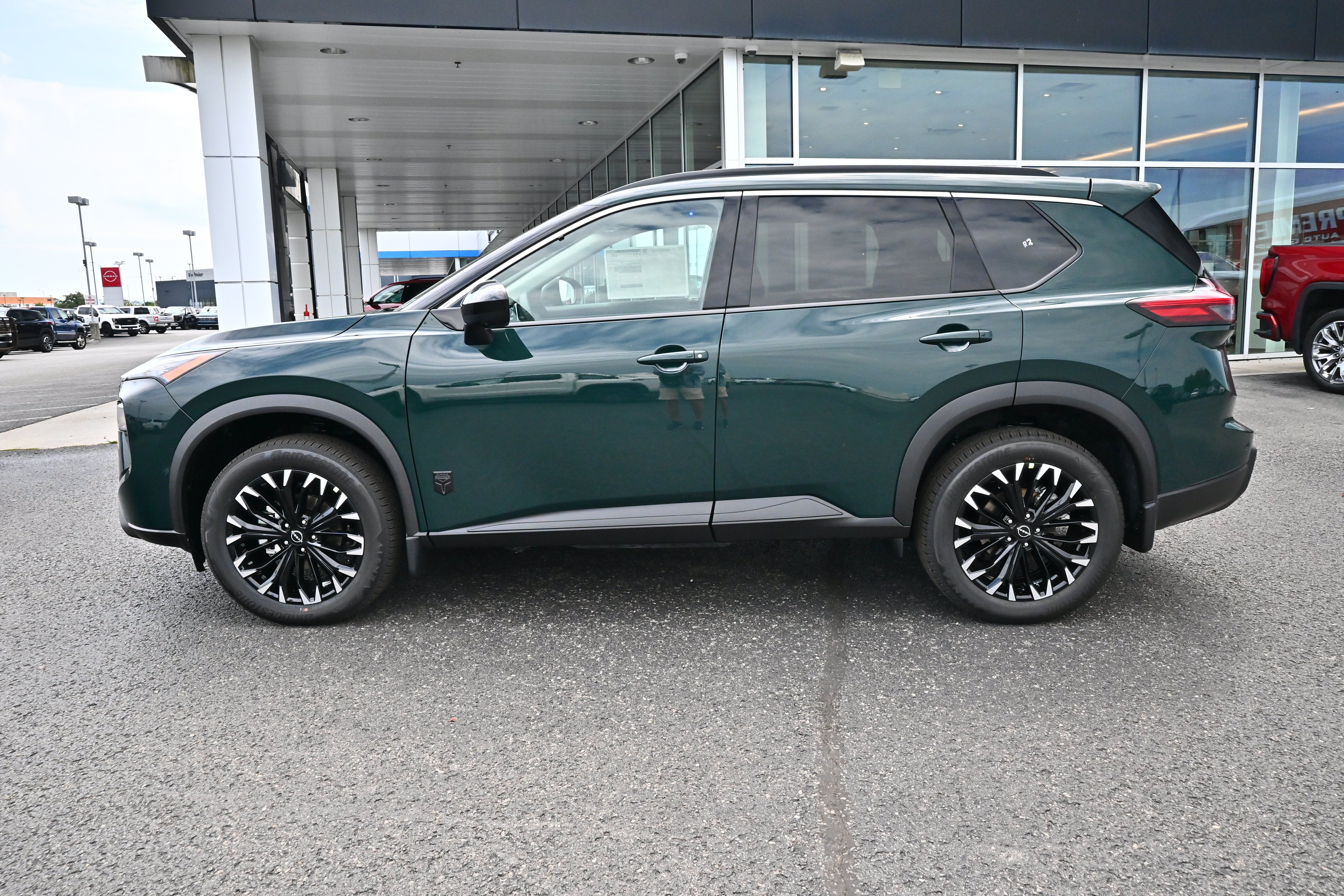 2026 Nissan Rogue Dark Armor™