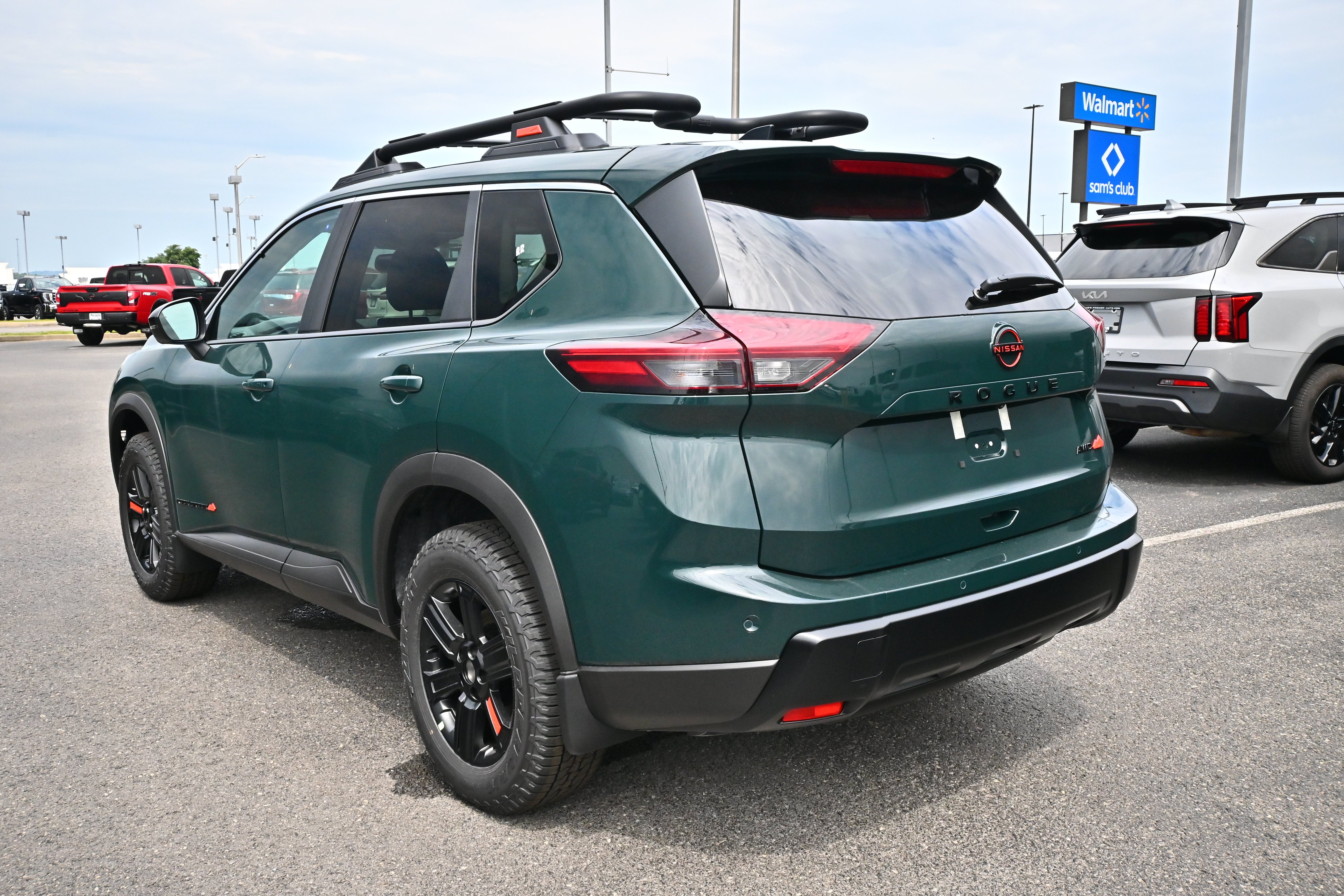 2026 Nissan Rogue Rock Creek®