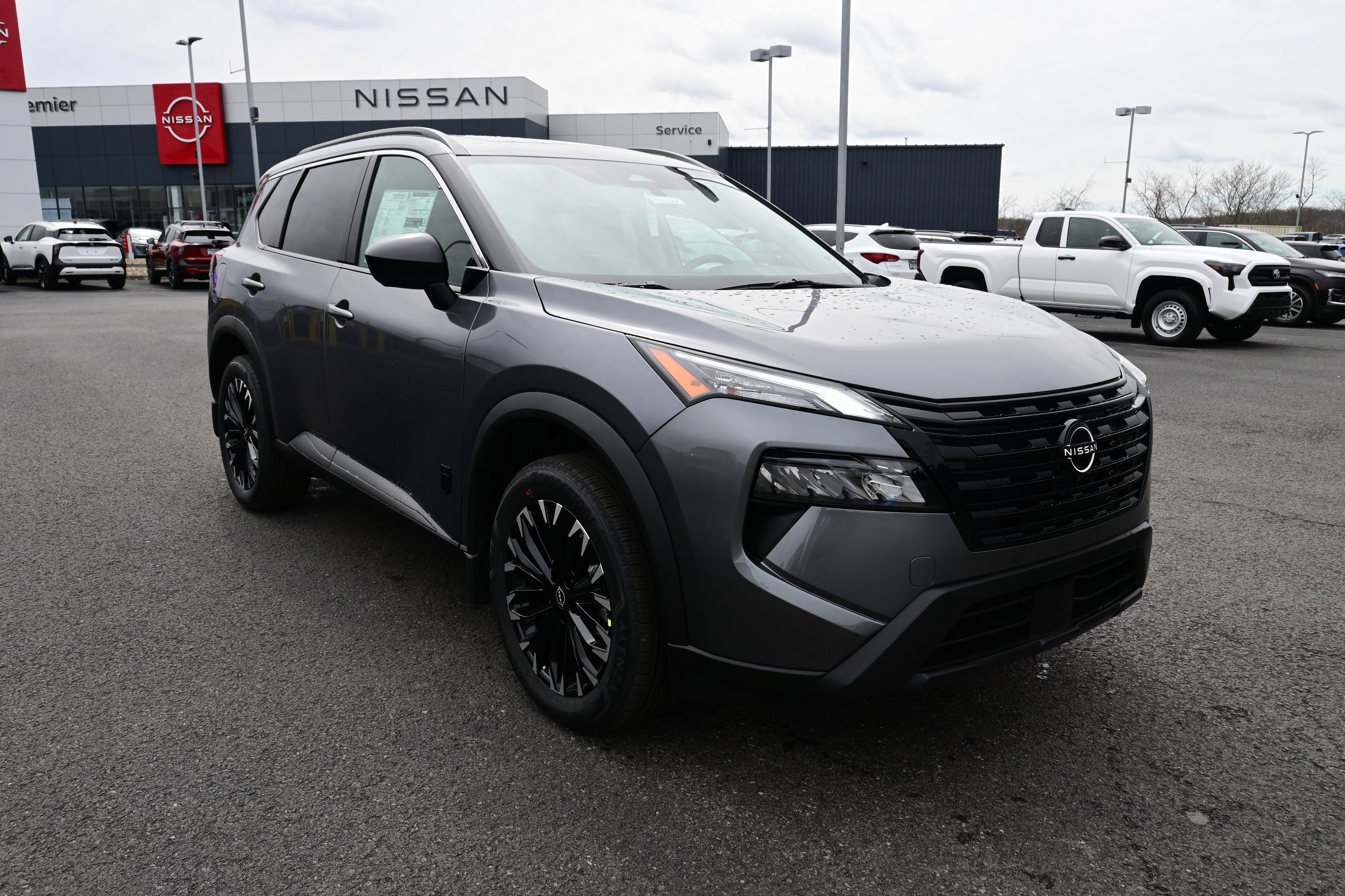 2026 Nissan Rogue Dark Armor™