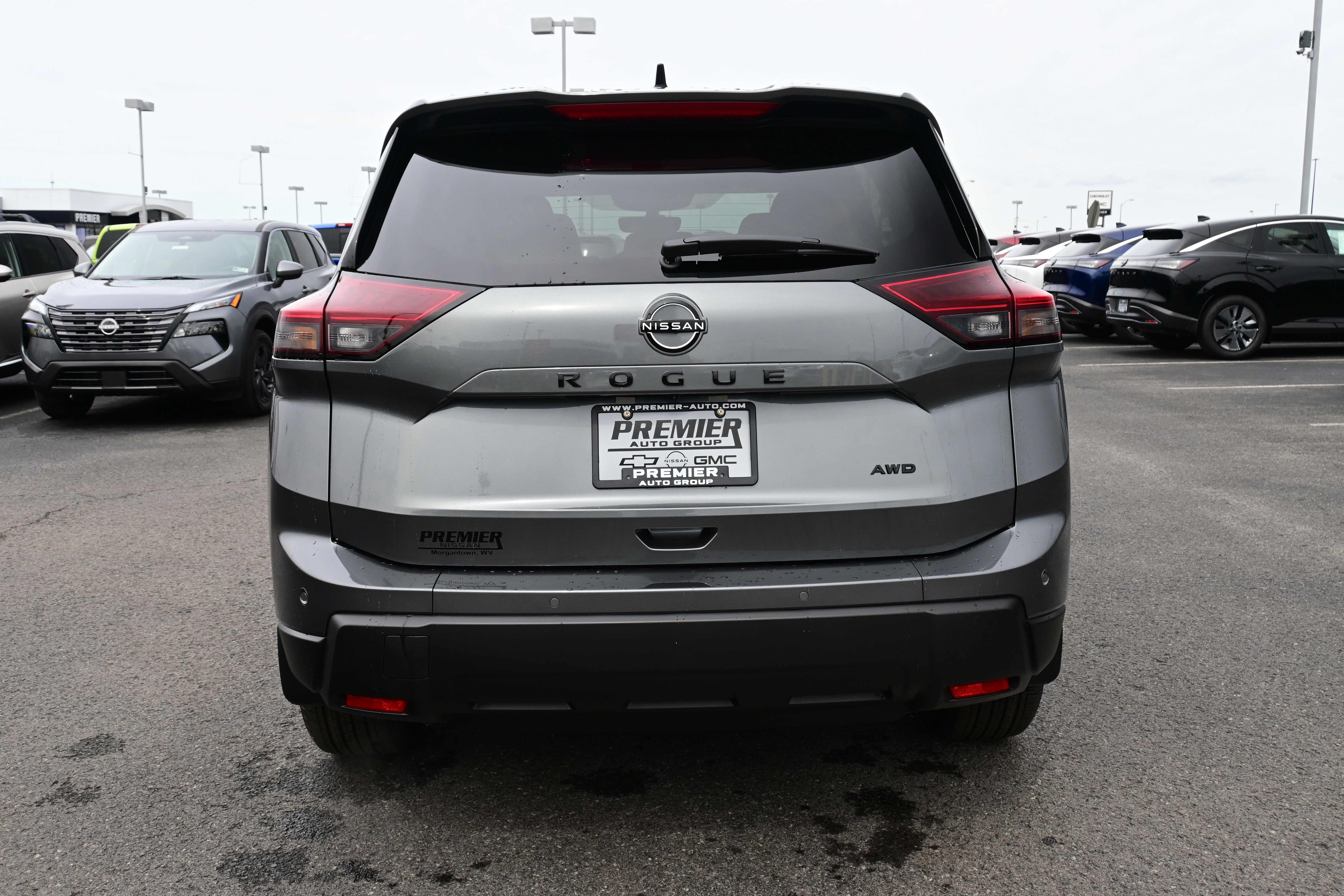 2026 Nissan Rogue Dark Armor™