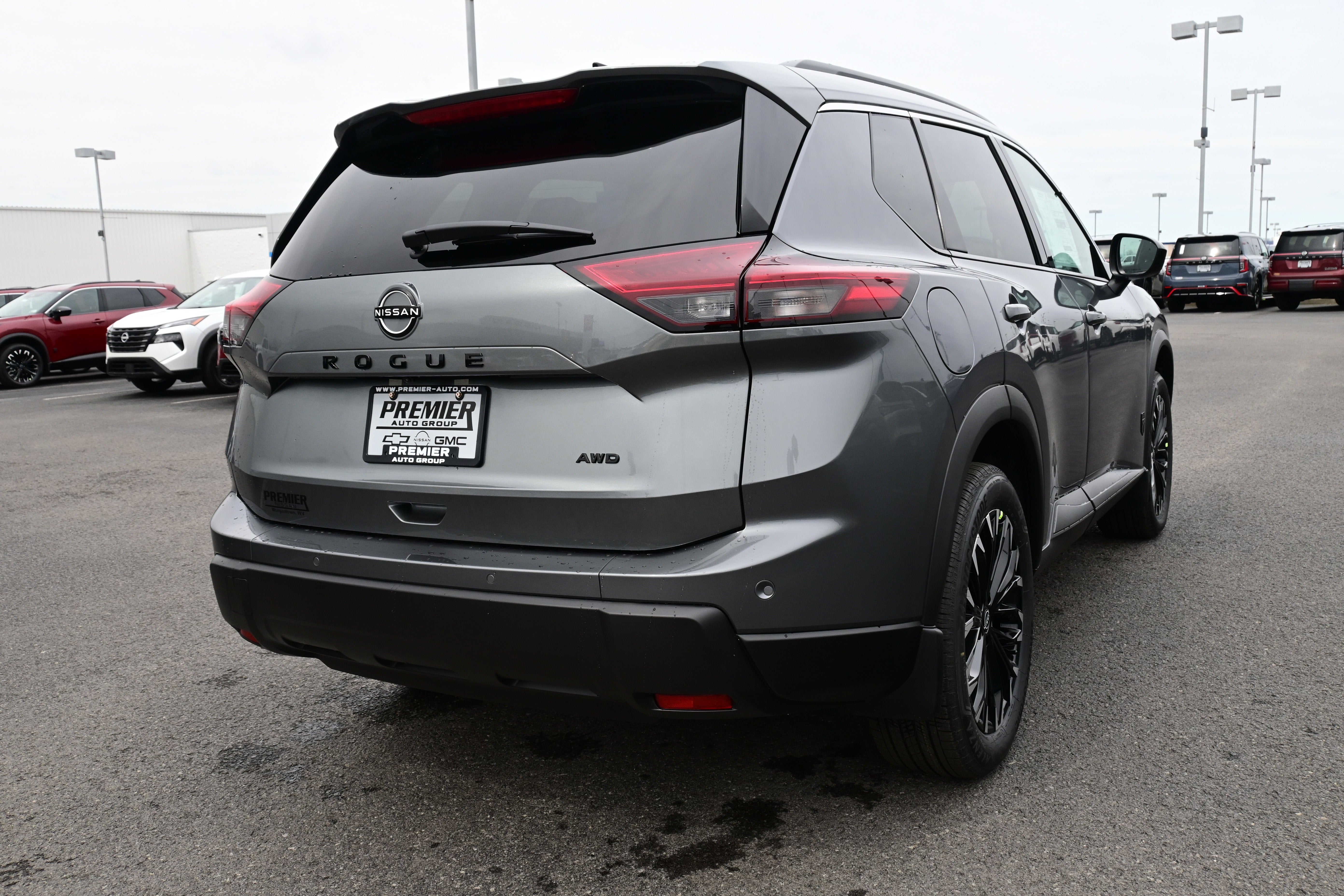 2026 Nissan Rogue Dark Armor™