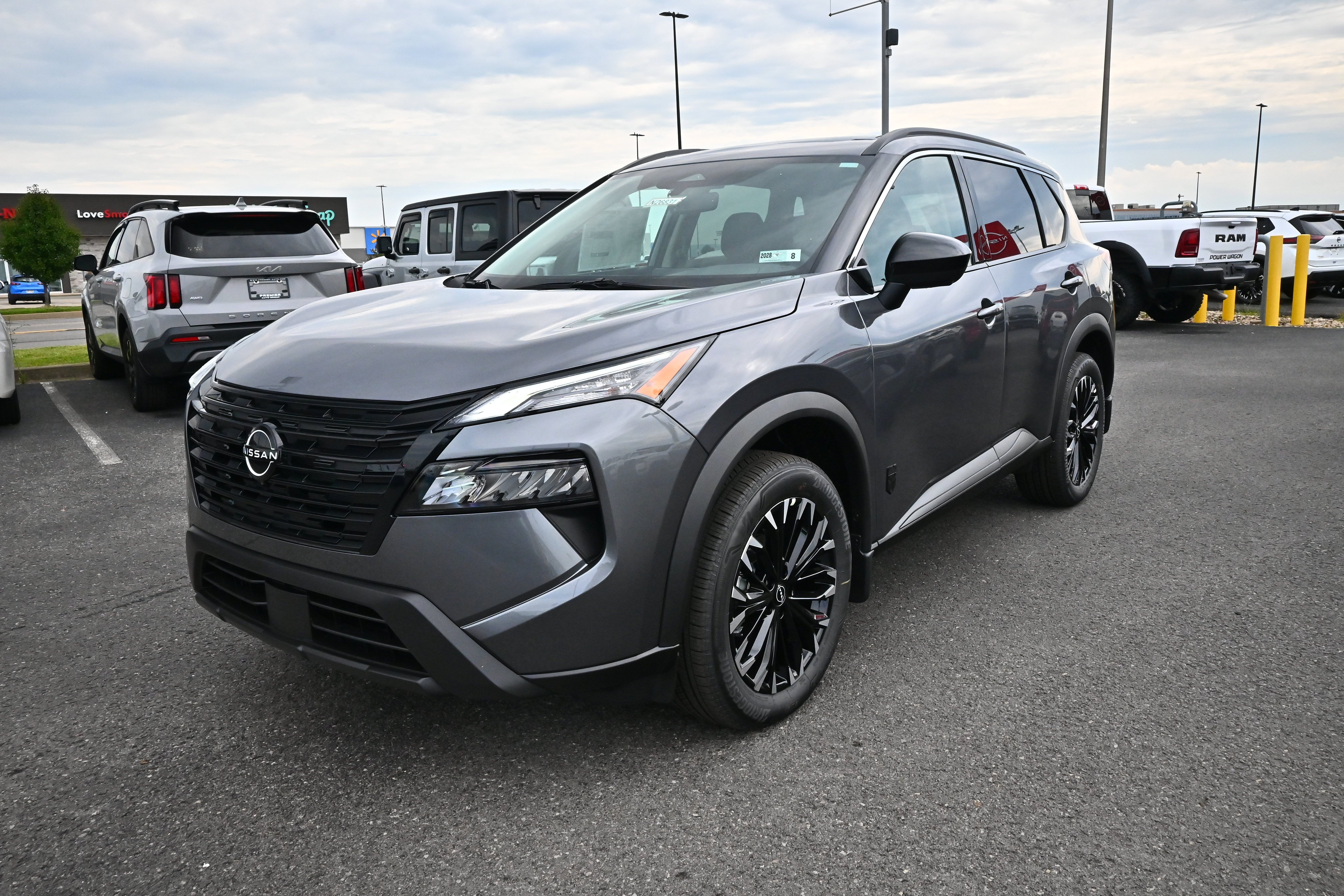 2026 Nissan Rogue Dark Armor™