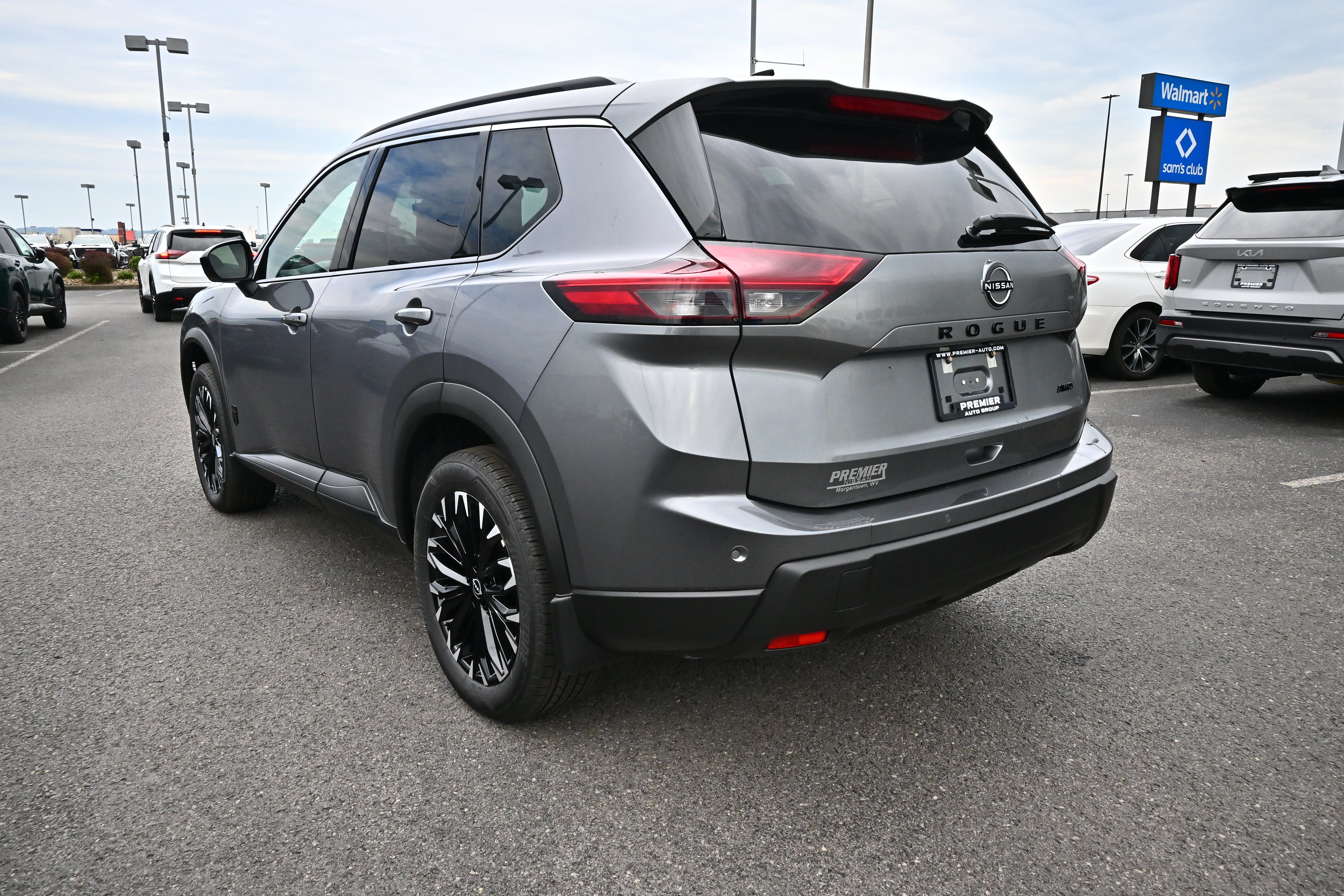 2026 Nissan Rogue Dark Armor™