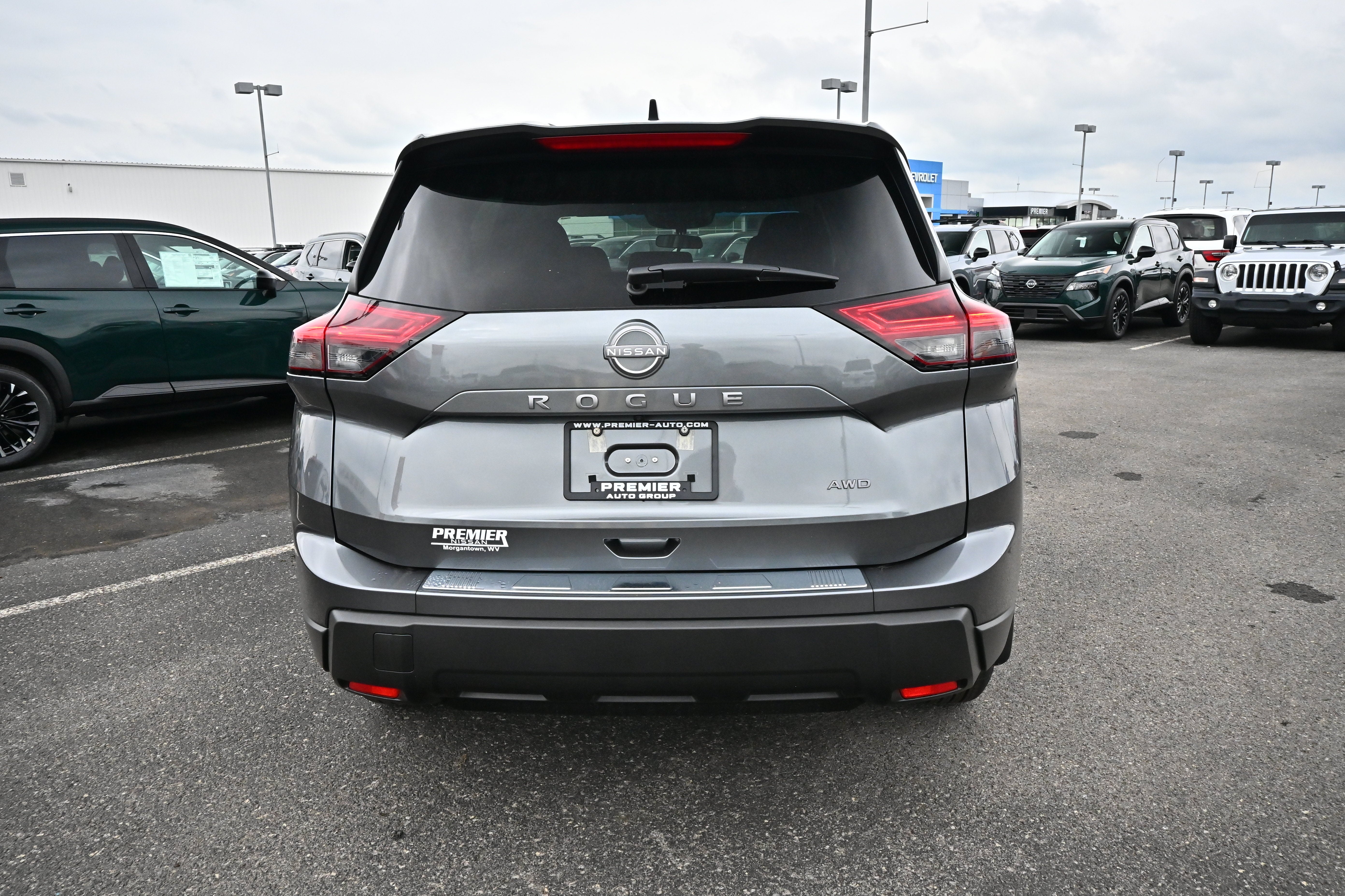 2026 Nissan Rogue SV