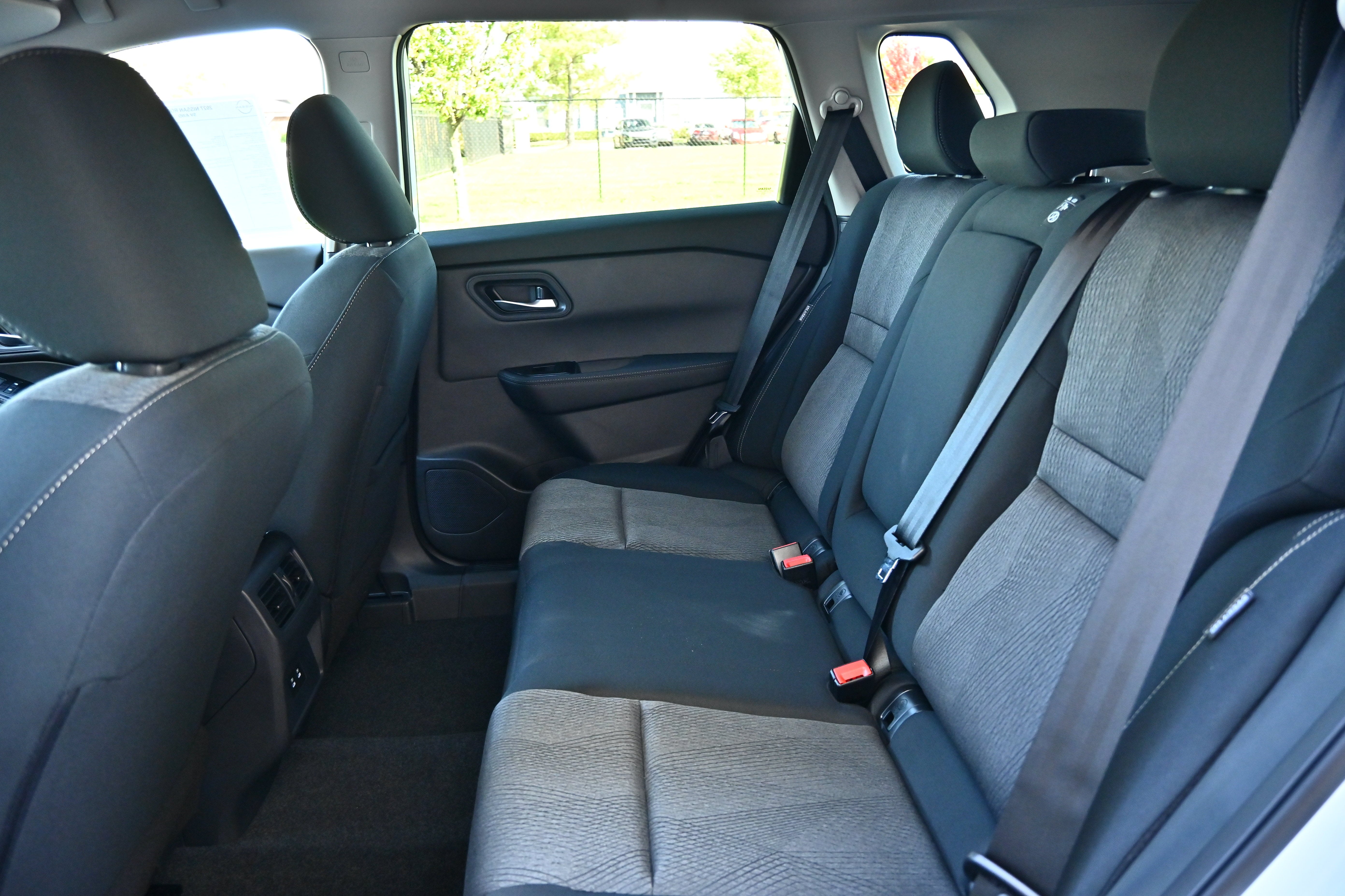 2027 Nissan Rogue SV
