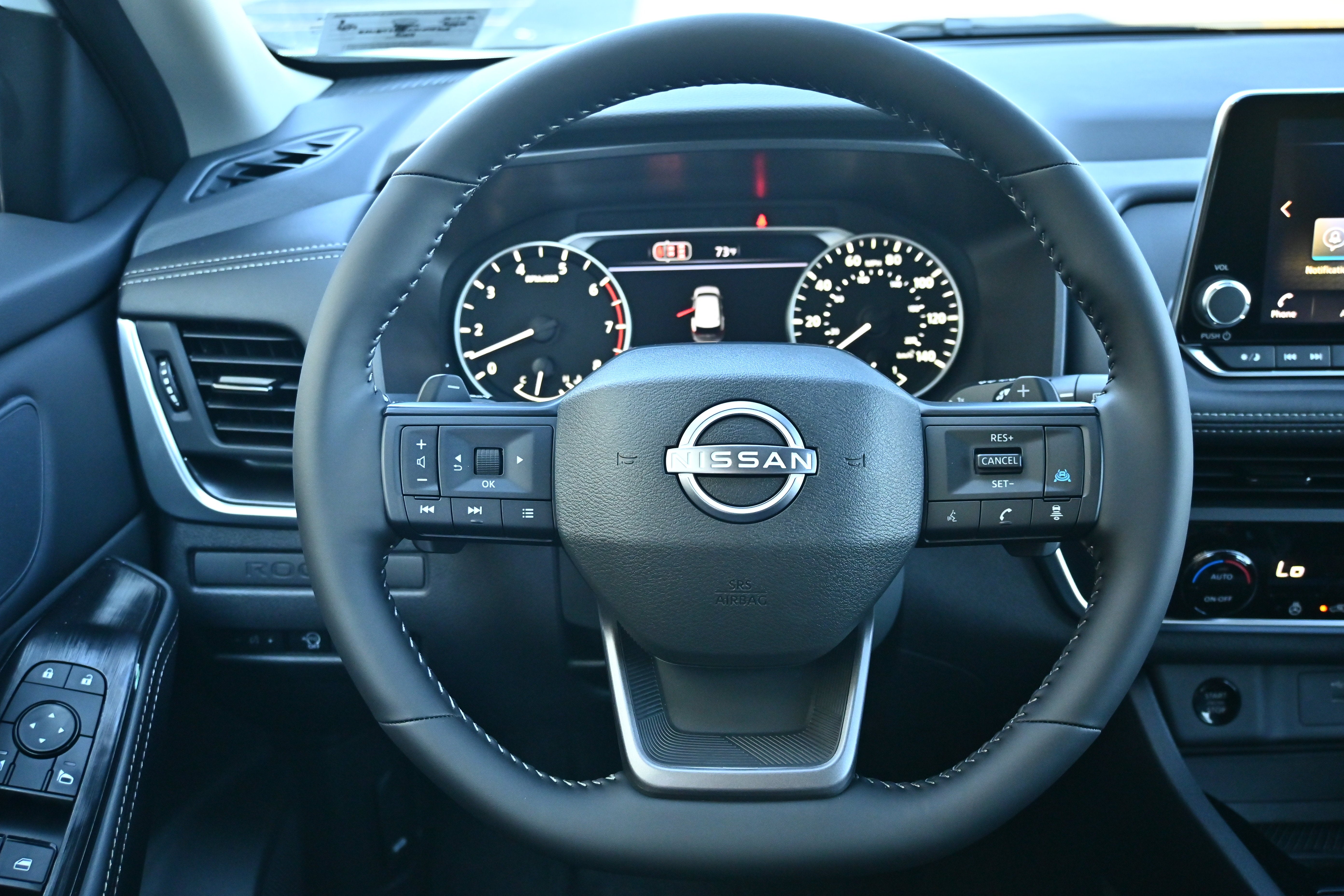 2027 Nissan Rogue SV