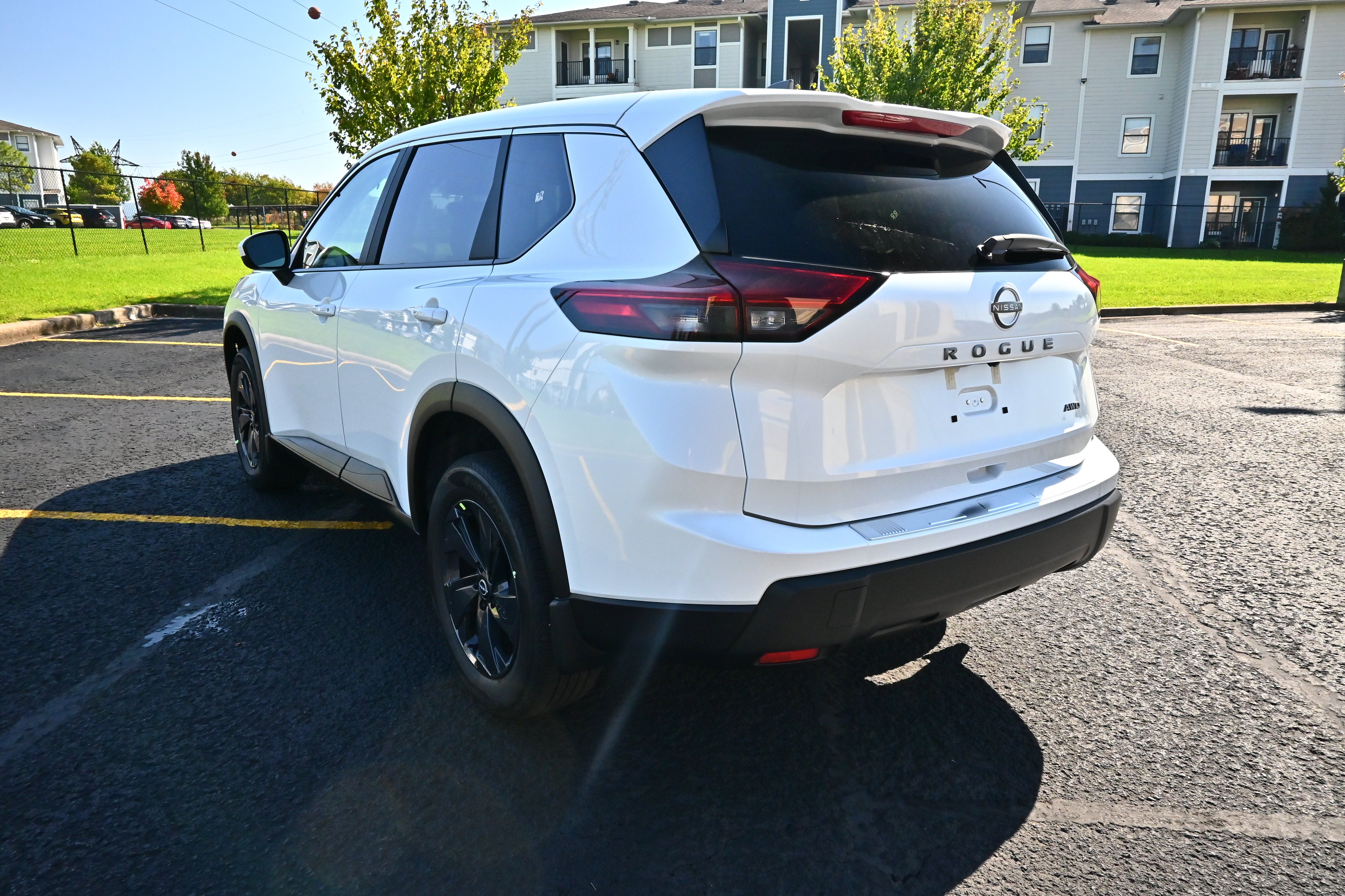 2027 Nissan Rogue SV