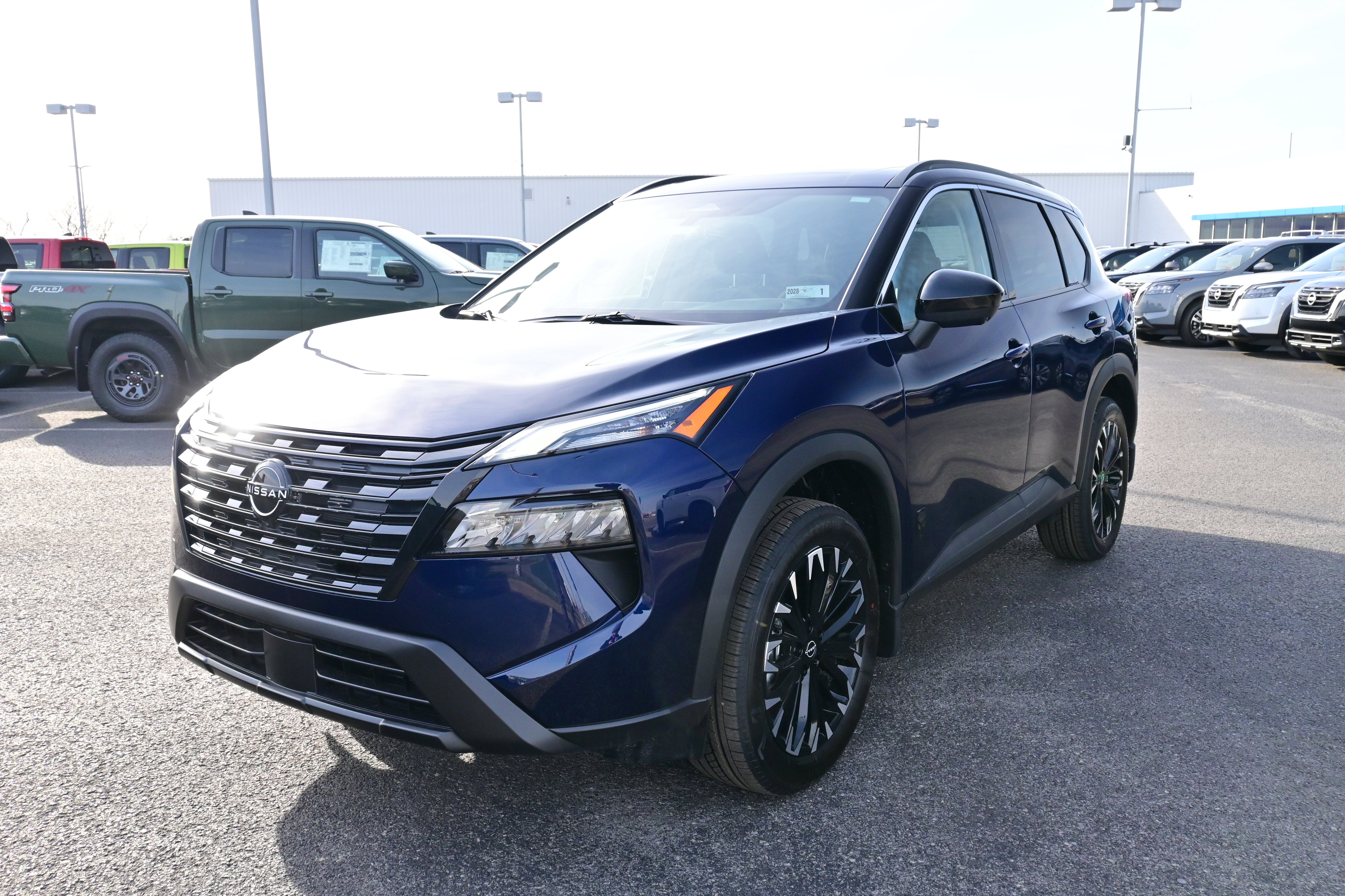 2026 Nissan Rogue Dark Armor