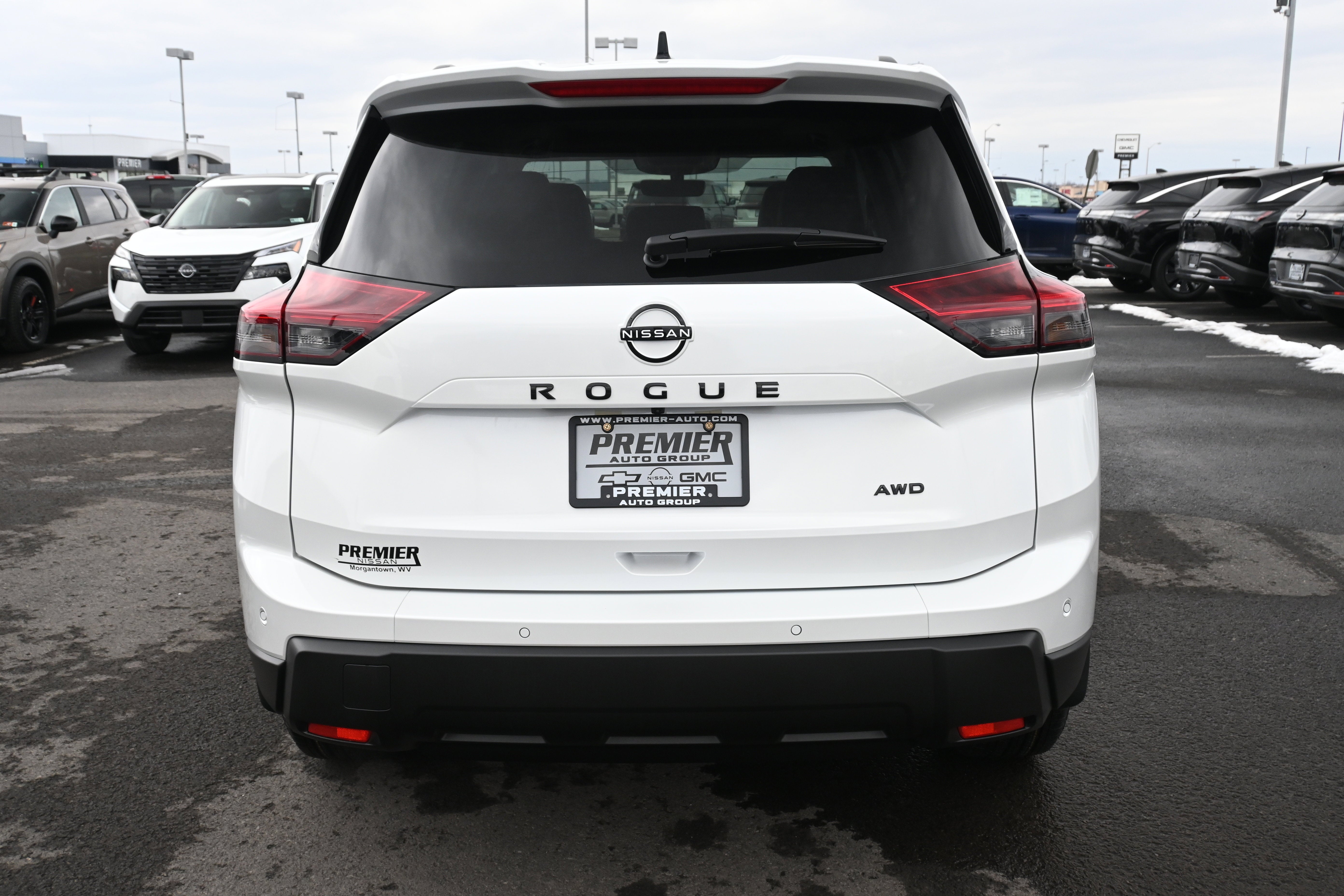 2026 Nissan Rogue Dark Armor™