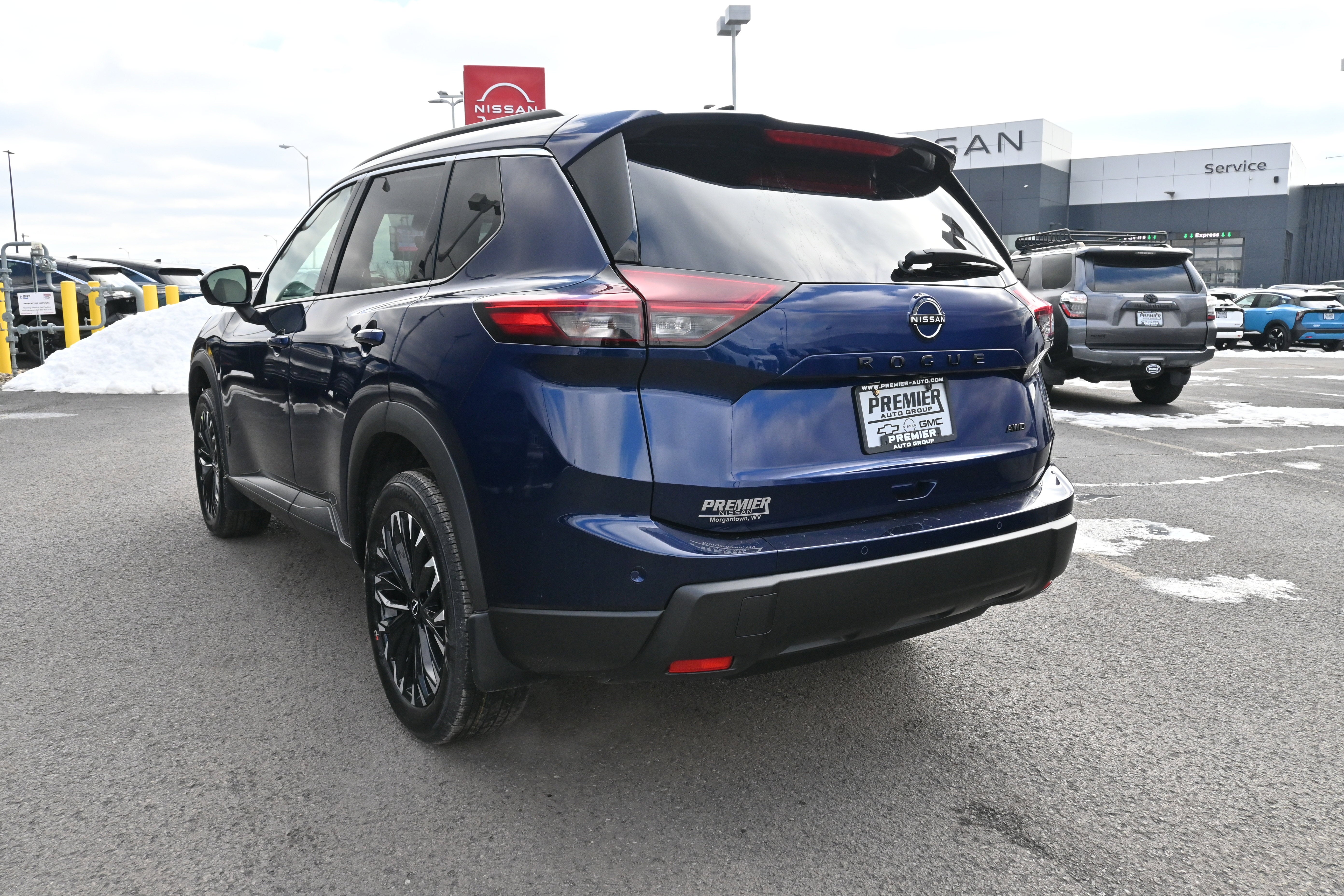 2026 Nissan Rogue Dark Armor™