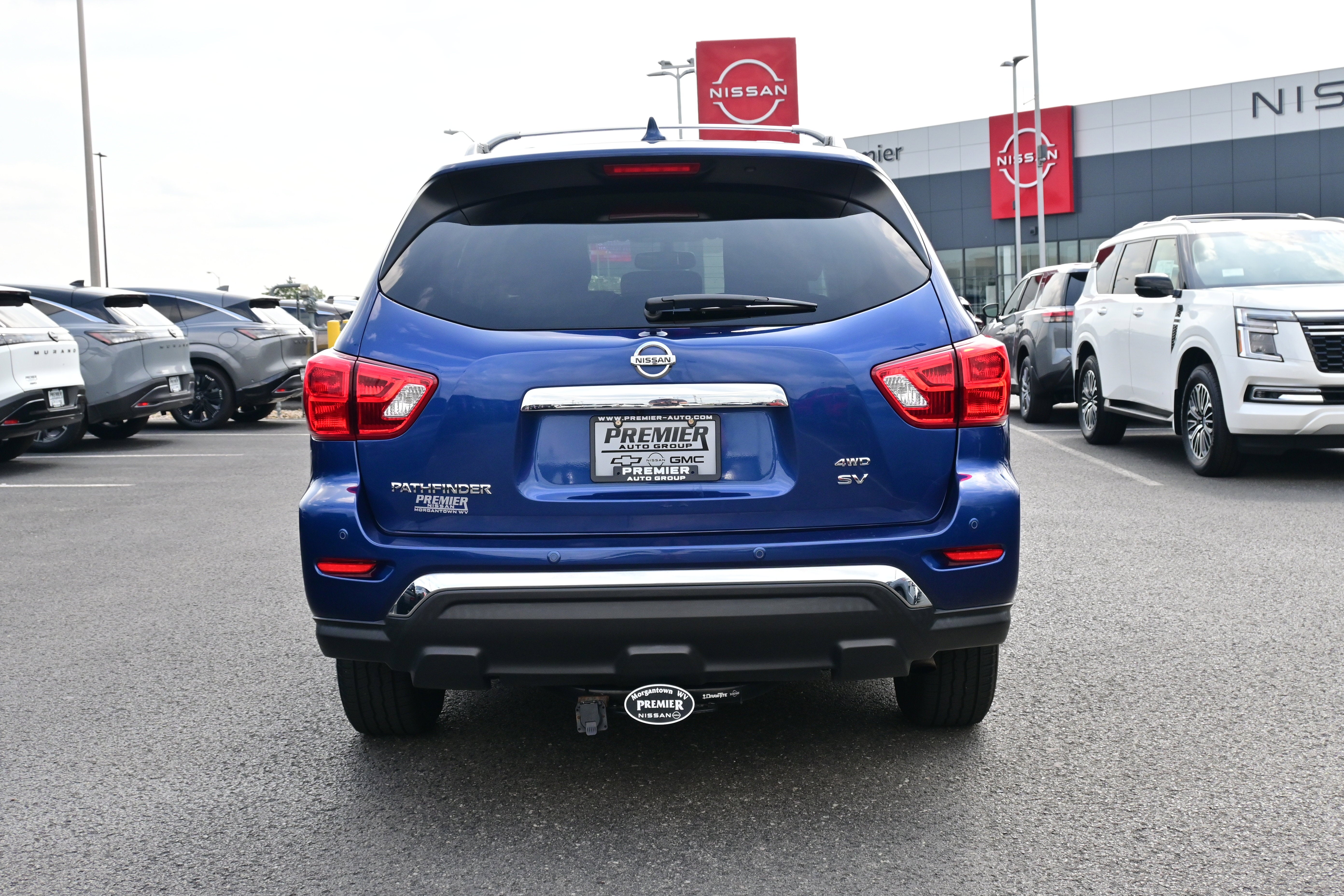 2020 Nissan Pathfinder SV