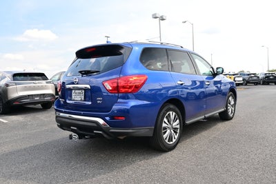 2020 Nissan Pathfinder SV