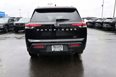 2025 Nissan Pathfinder SV
