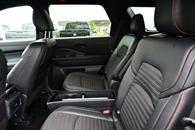 2025 Nissan Pathfinder Rock Creek®