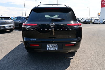 2026 Nissan Pathfinder SV