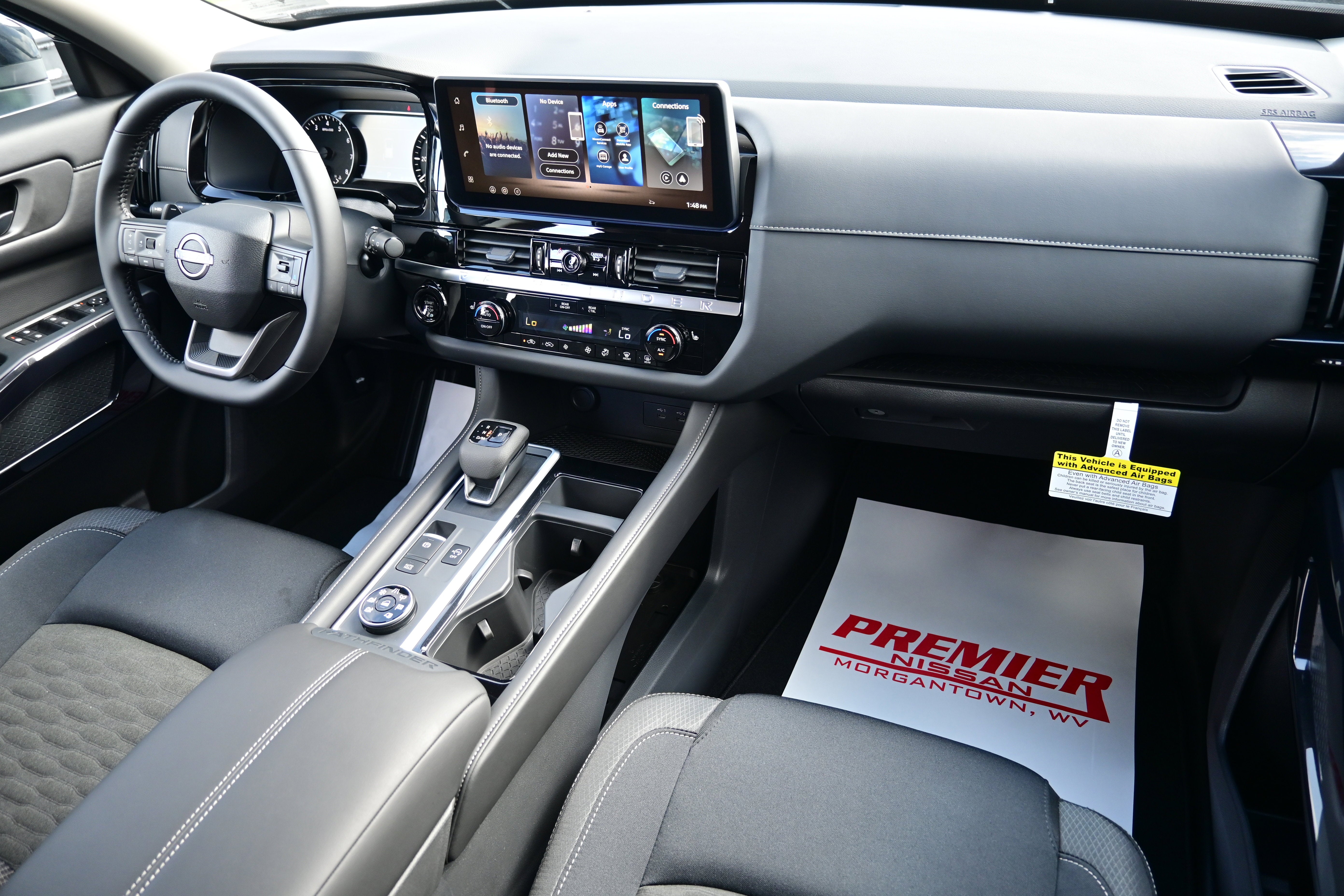 2026 Nissan Pathfinder SV