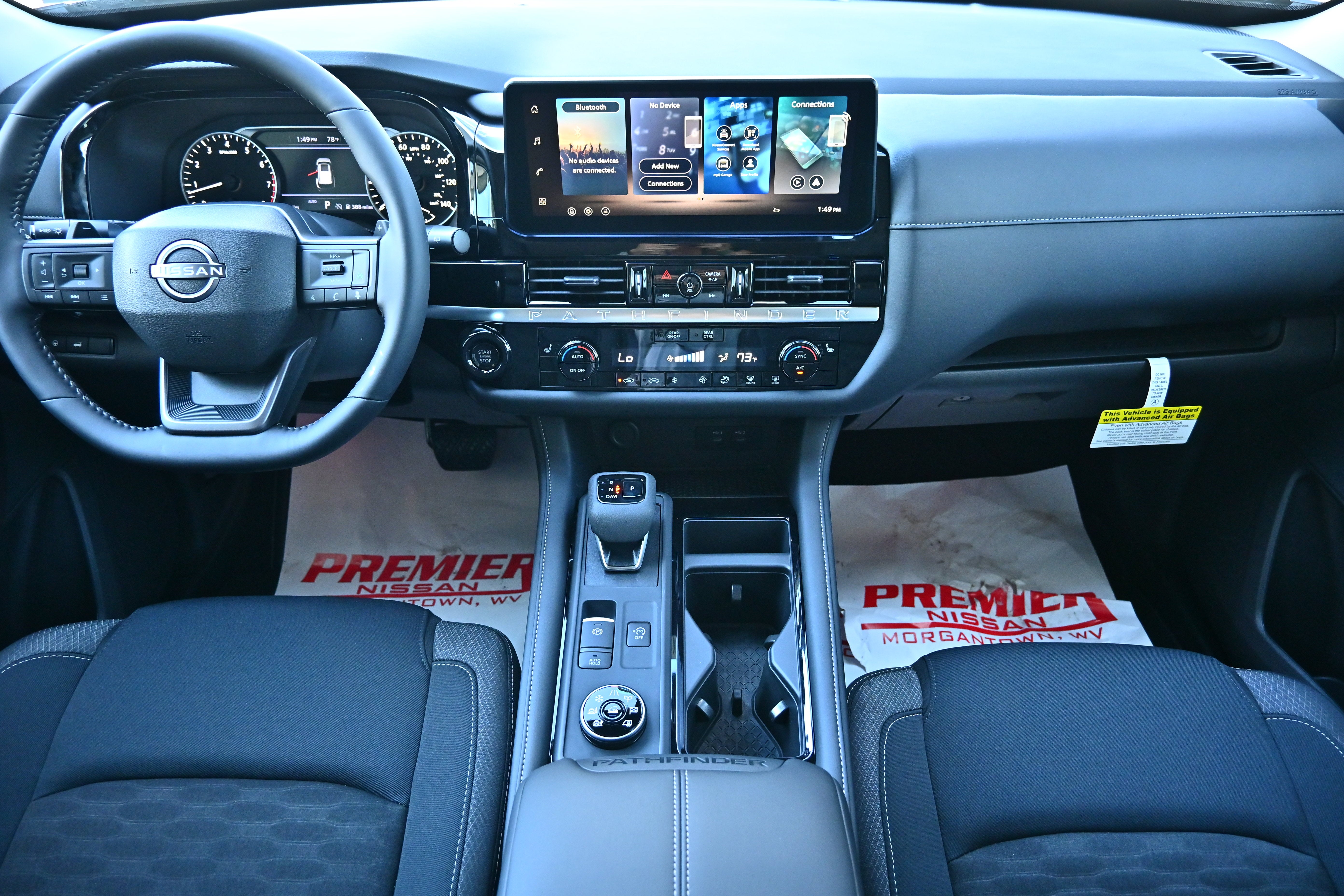 2026 Nissan Pathfinder SV