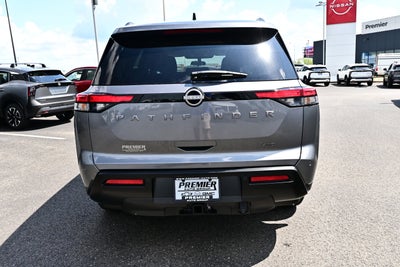 2026 Nissan Pathfinder SV