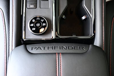 2026 Nissan Pathfinder Rock Creek®