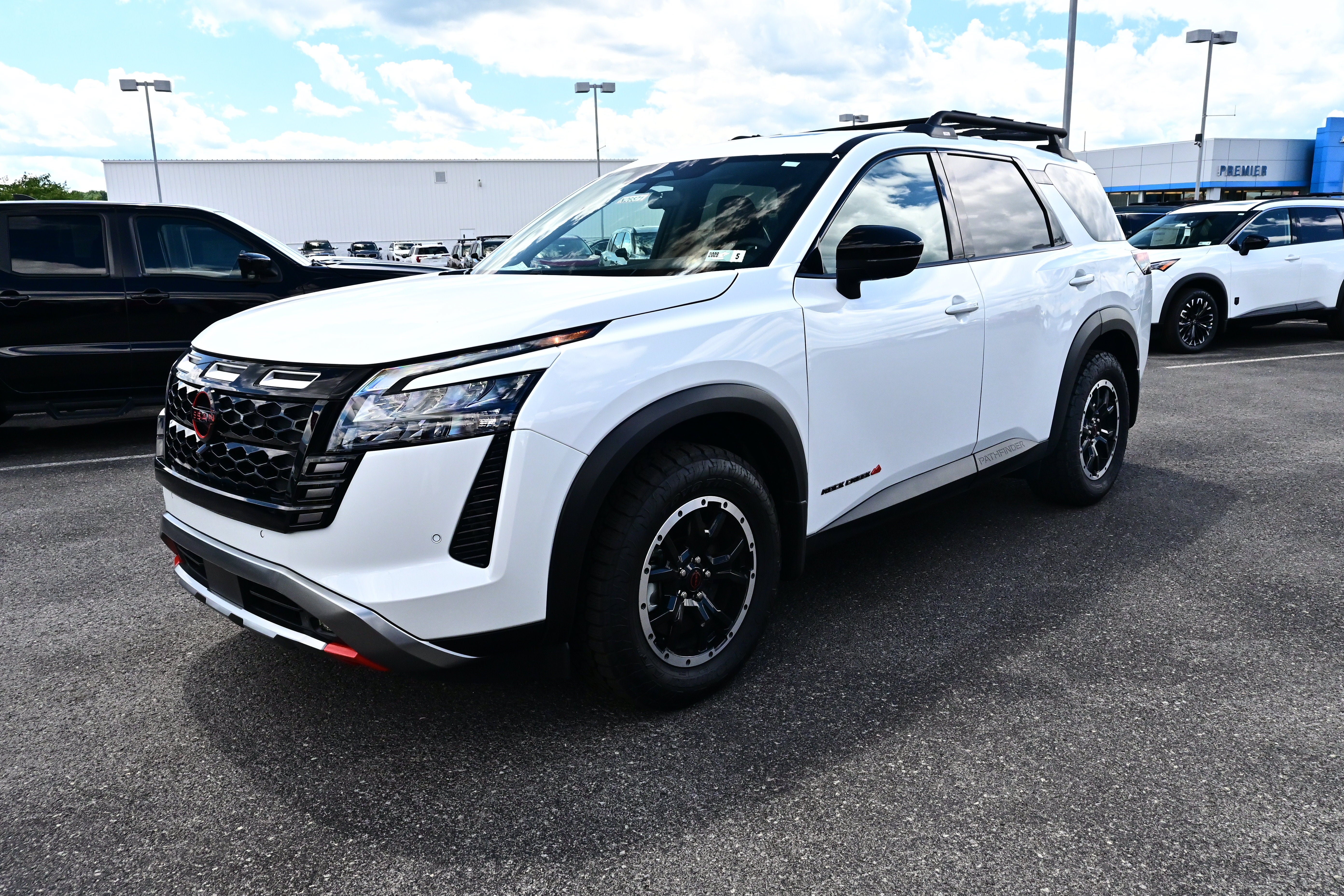 2026 Nissan Pathfinder Rock Creek®