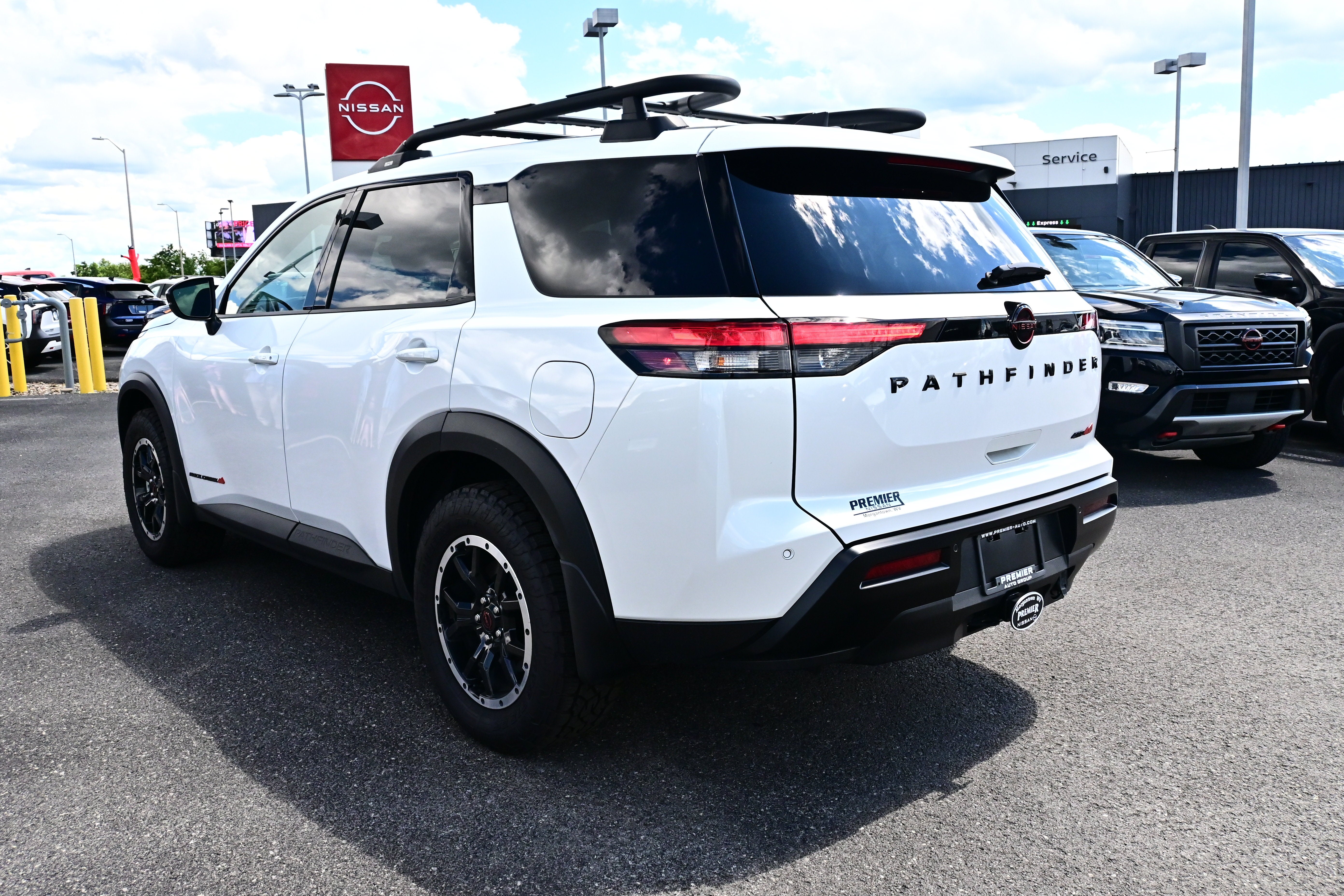 2026 Nissan Pathfinder Rock Creek®