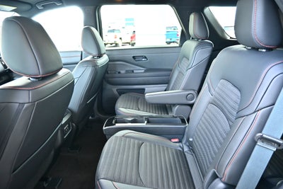 2026 Nissan Pathfinder Rock Creek®