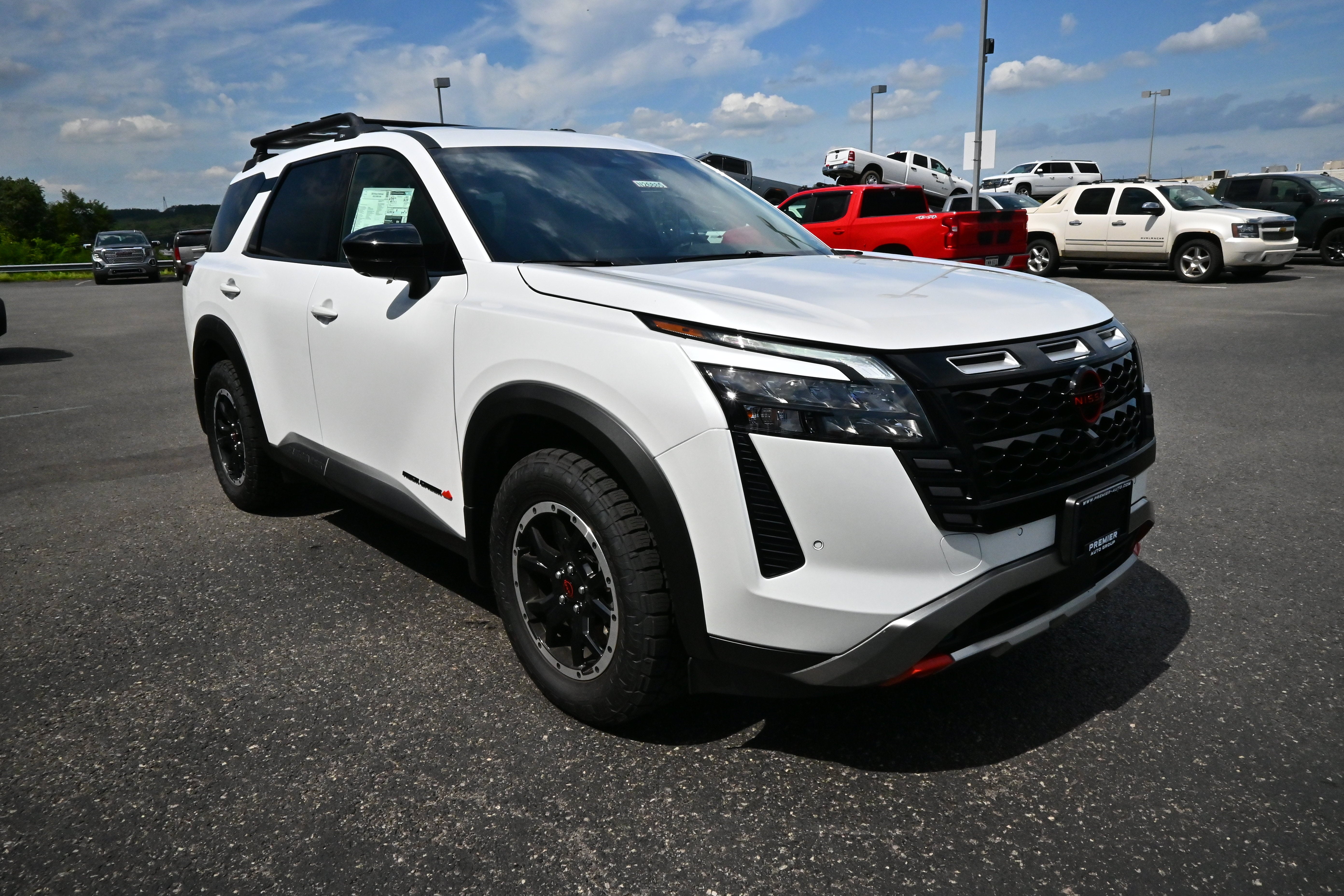 2026 Nissan Pathfinder Rock Creek®