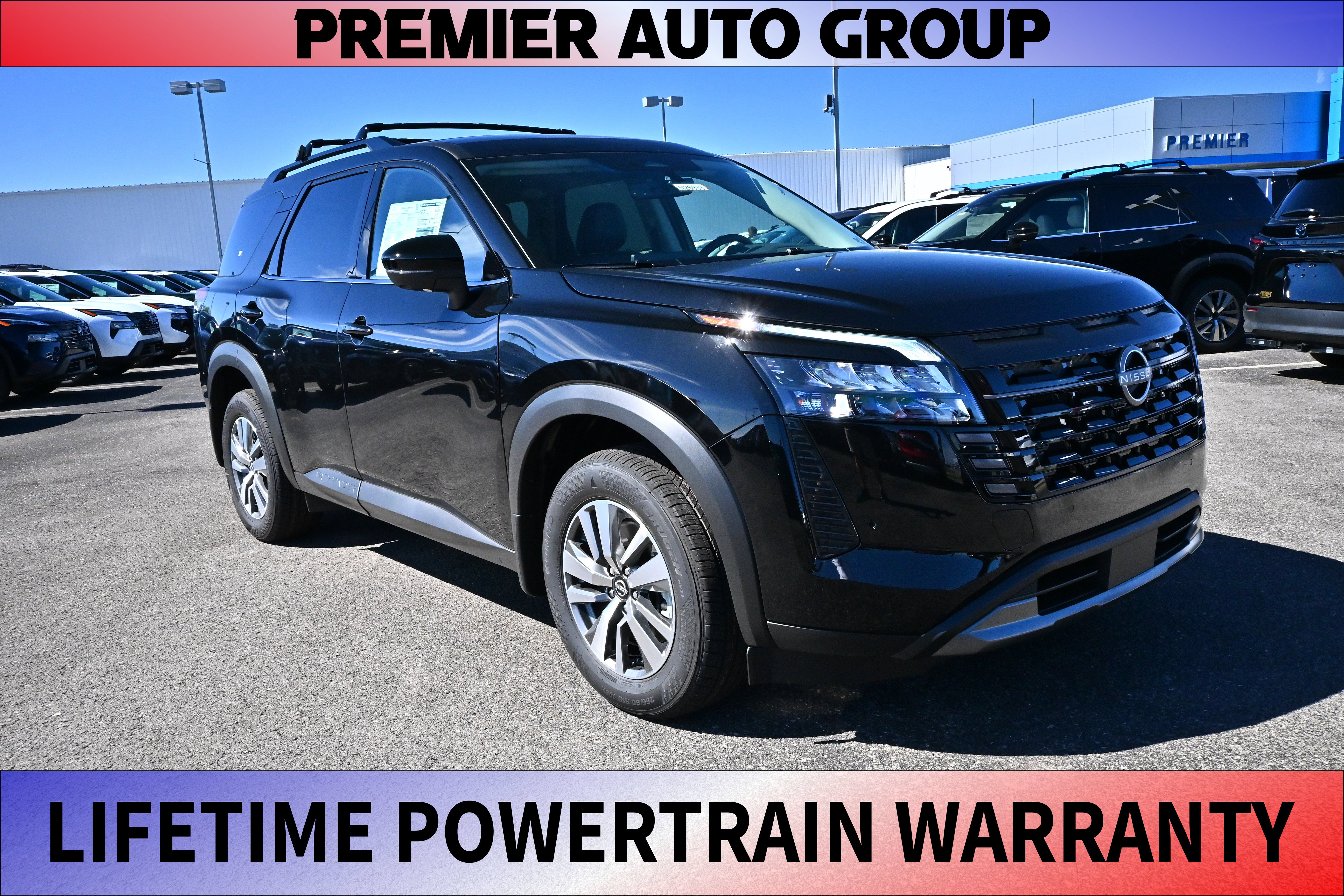 2026 Nissan Pathfinder SL