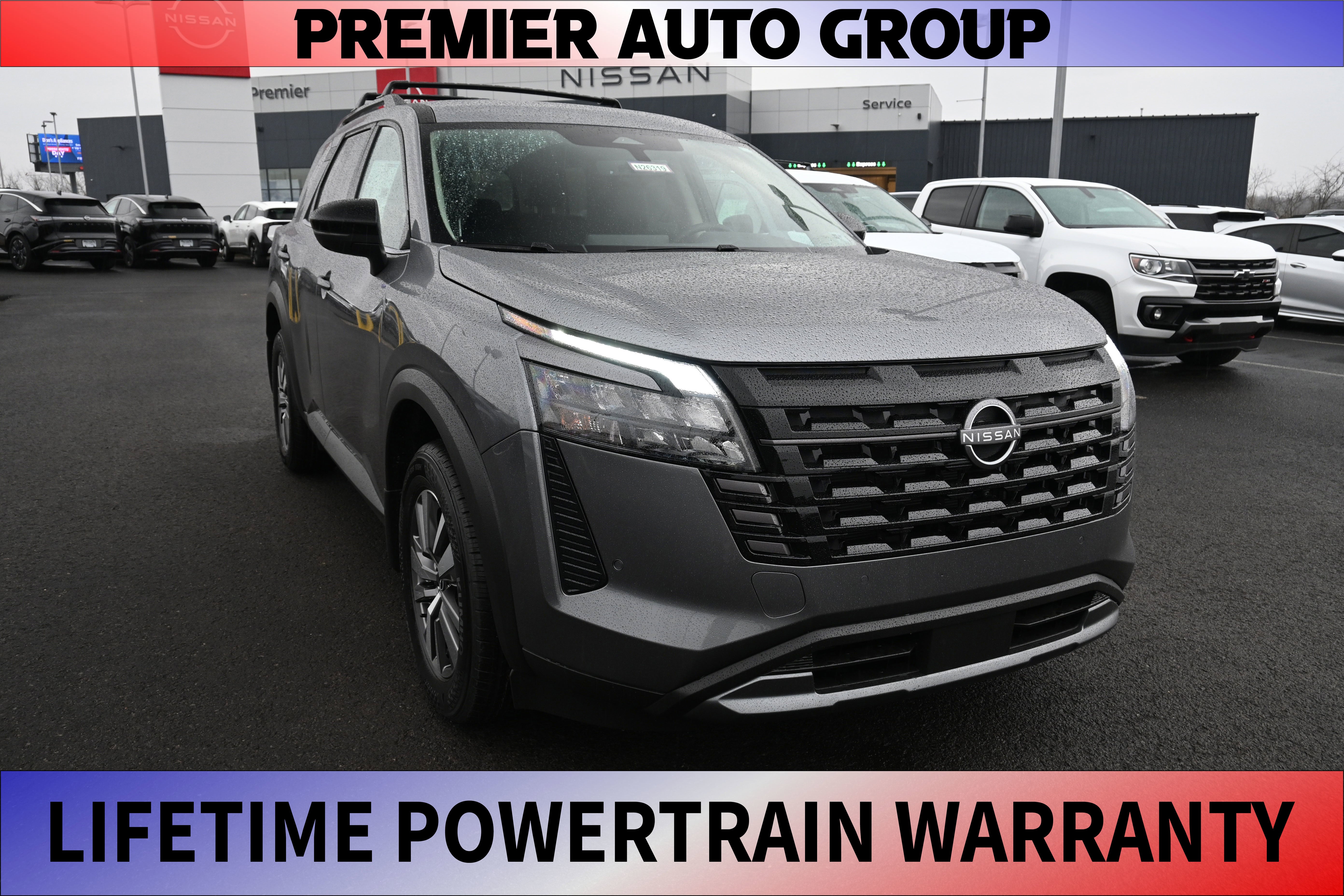 2026 Nissan Pathfinder SL