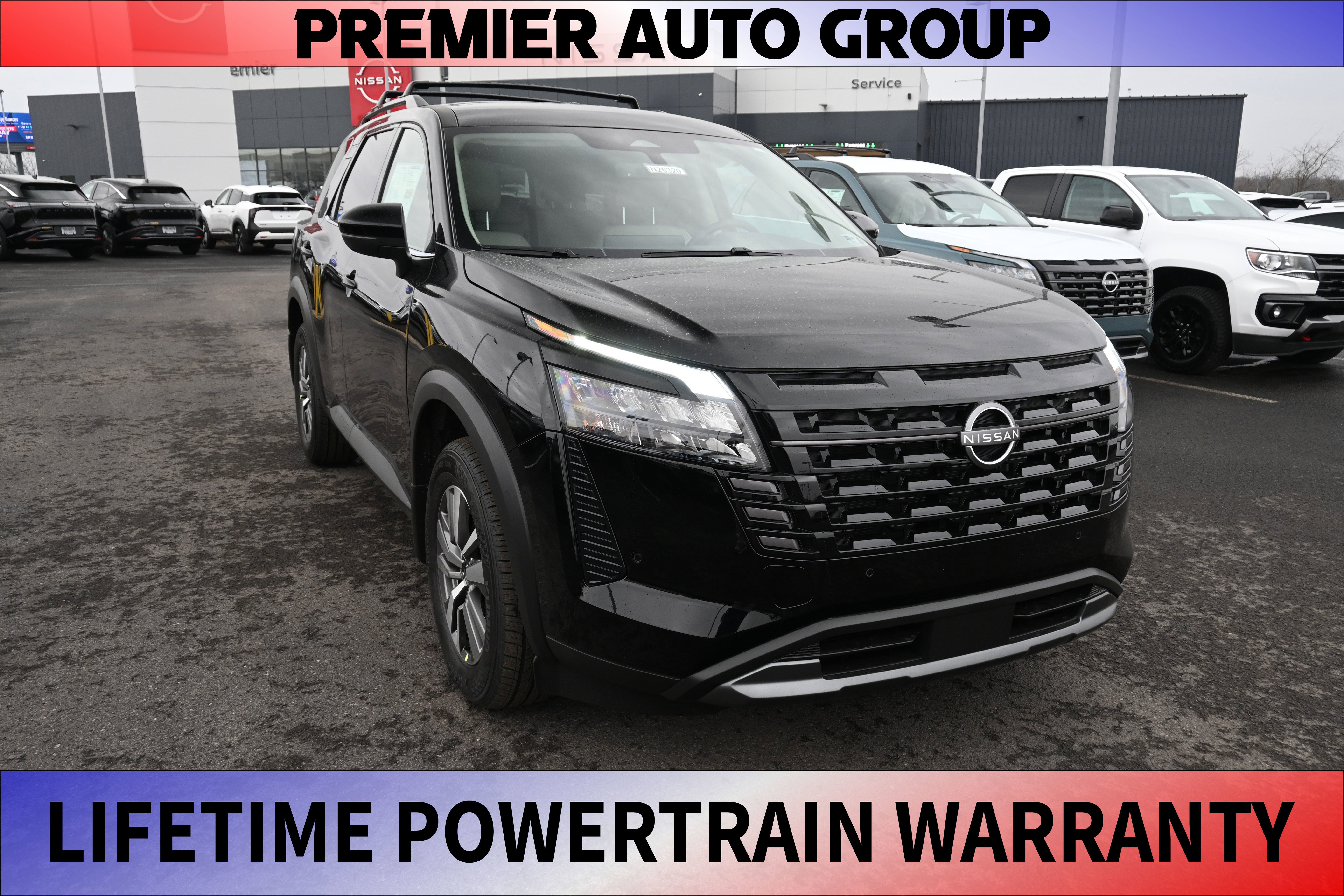 2026 Nissan Pathfinder SL