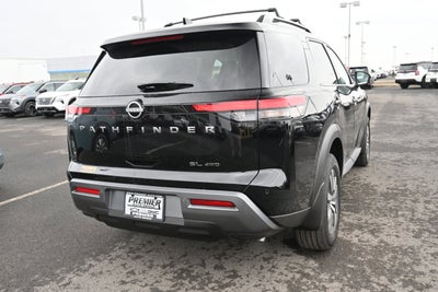 2026 Nissan Pathfinder SL