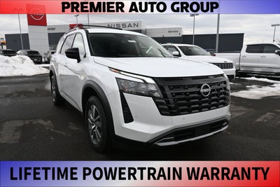 2026 Nissan Pathfinder SL