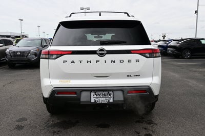 2026 Nissan Pathfinder SL