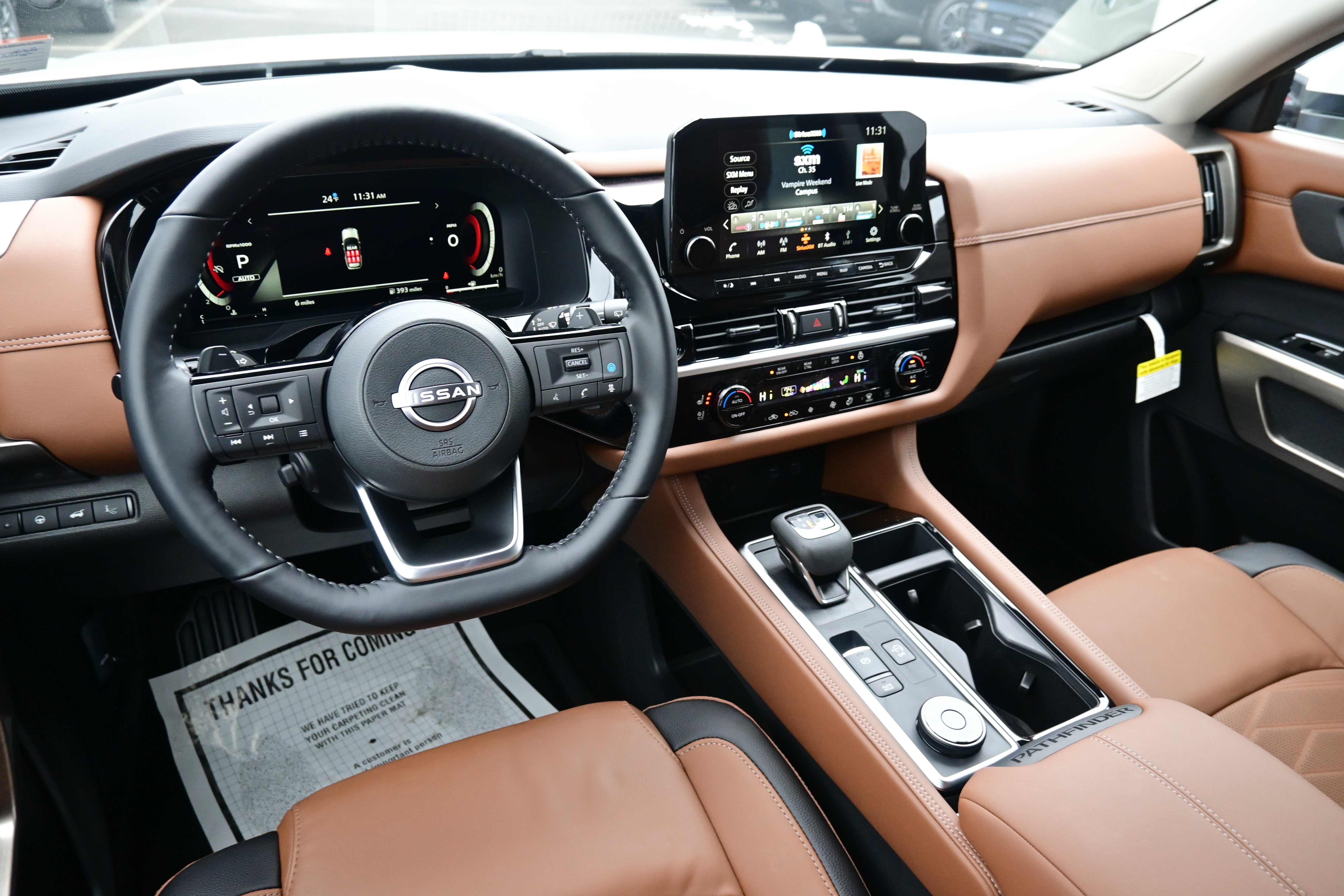 2025 Nissan Pathfinder Platinum