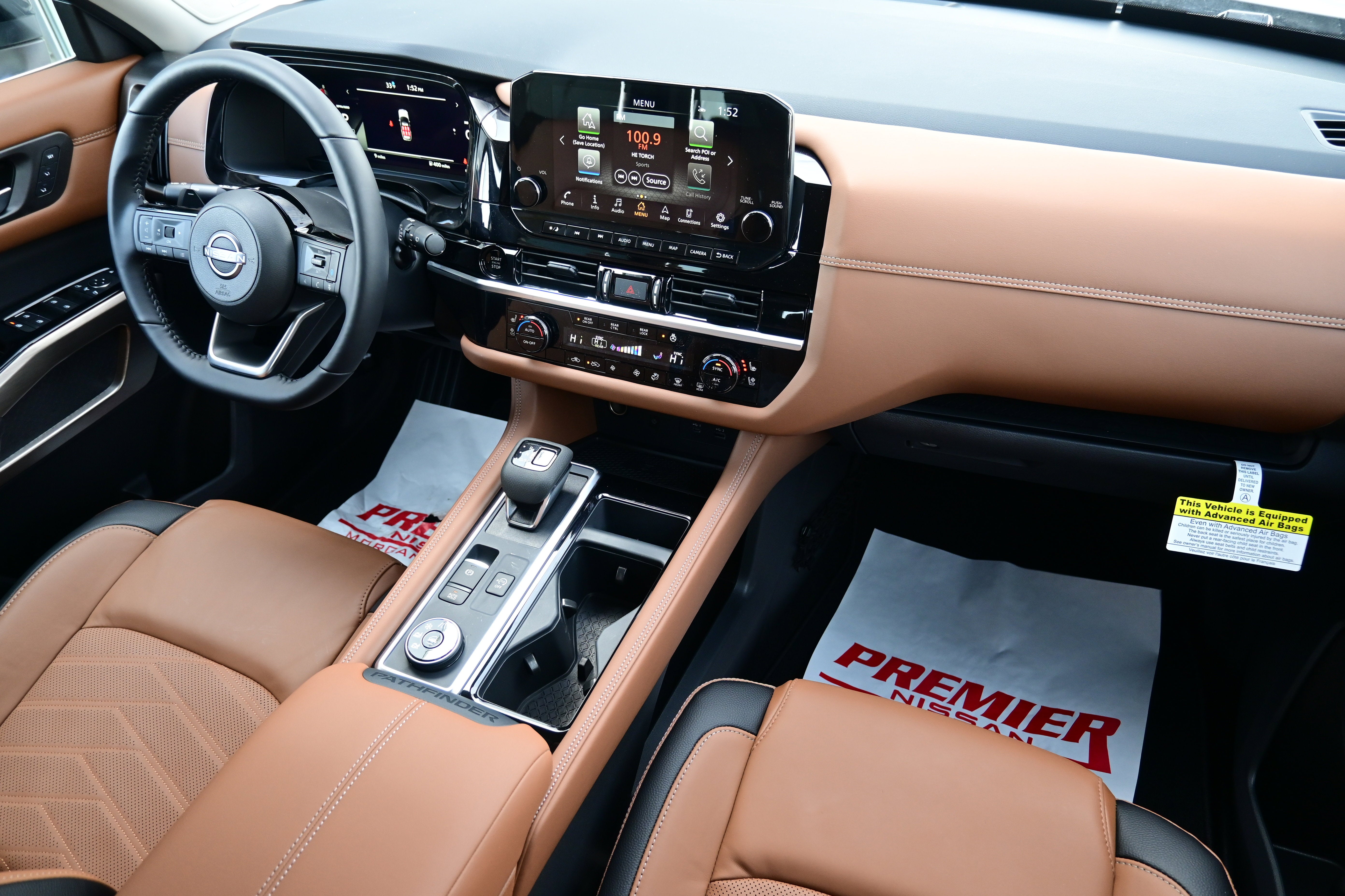 2025 Nissan Pathfinder Platinum