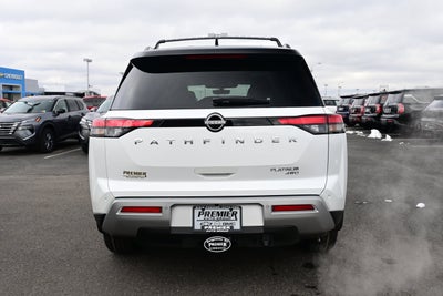 2025 Nissan Pathfinder Platinum